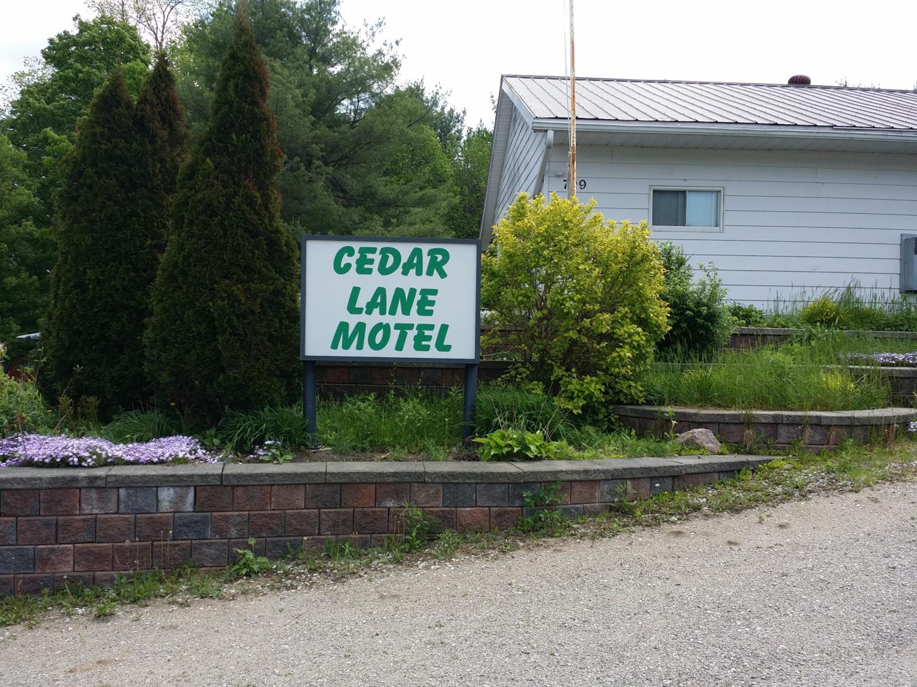 Cedar Lane Motel
