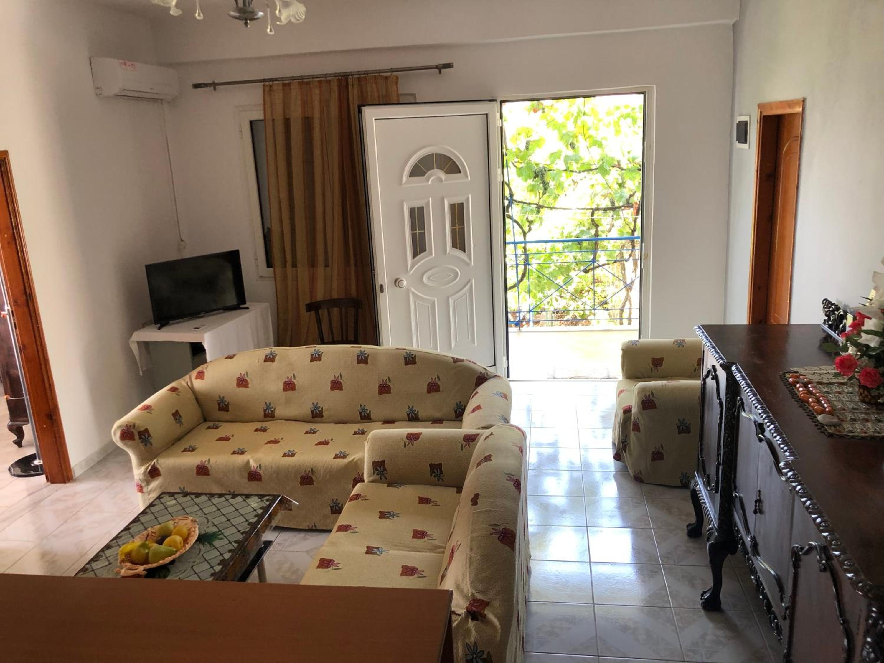 Dina House
