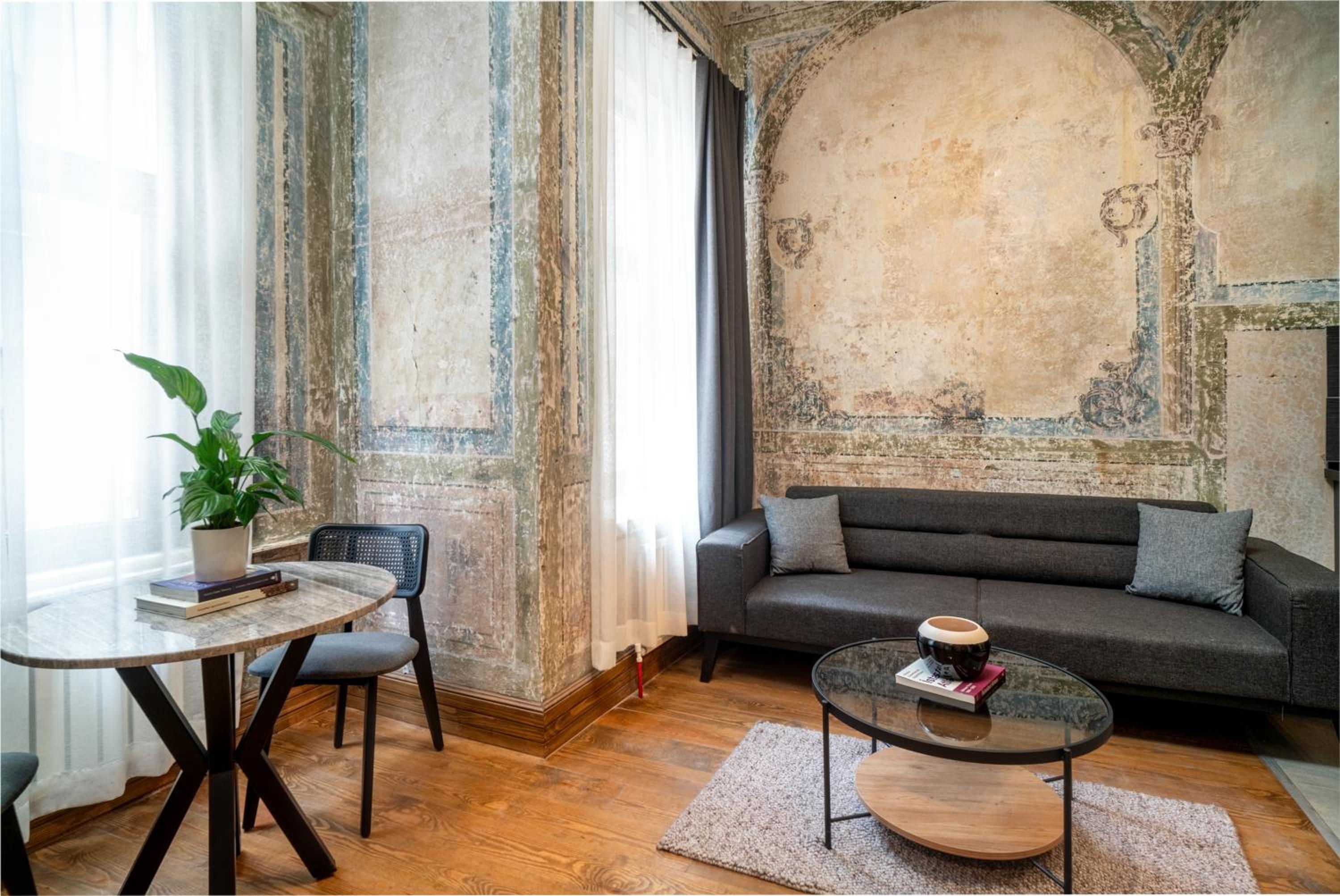 Urban Quarters No.3 - Image 13