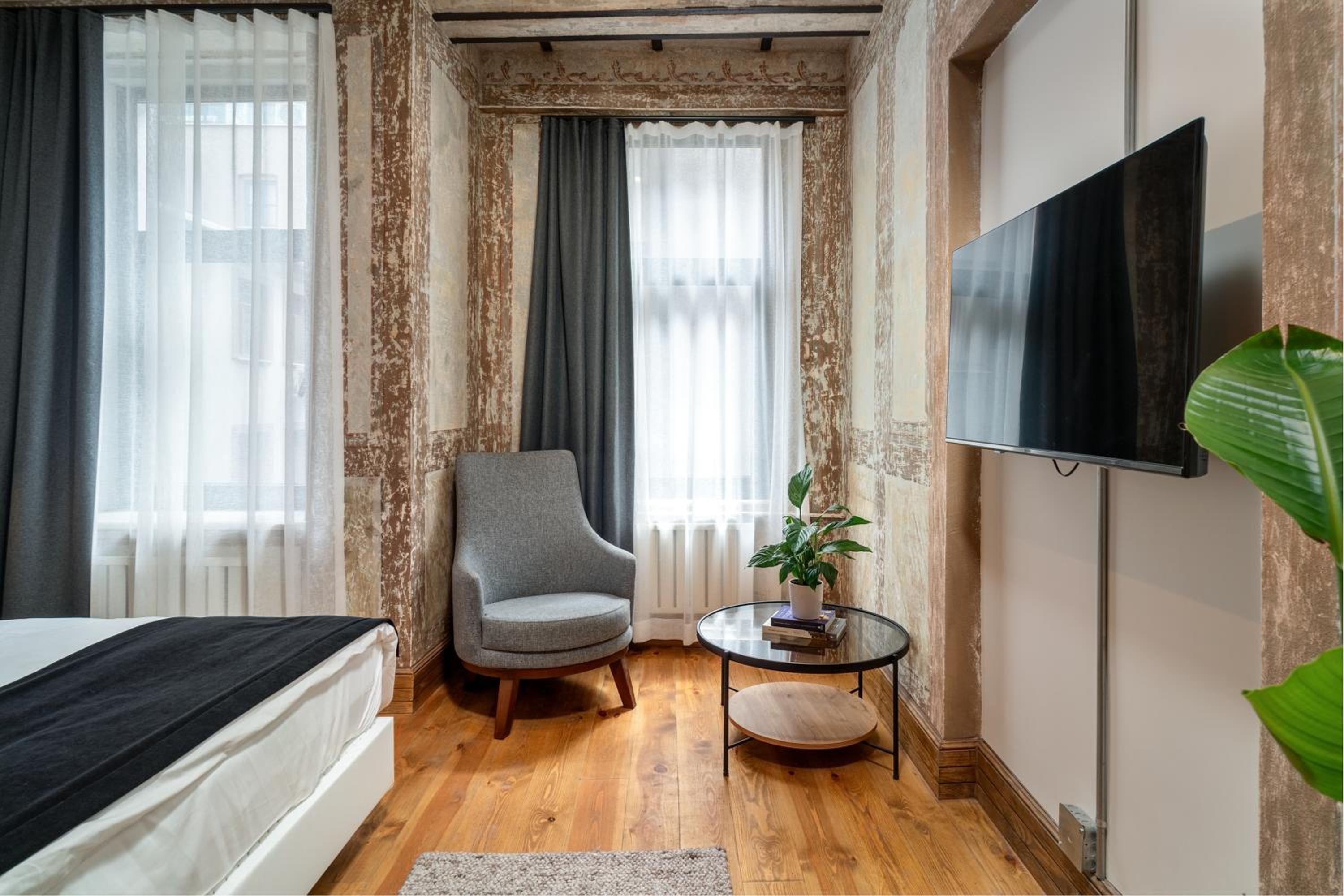 Urban Quarters No.3 - Image 19