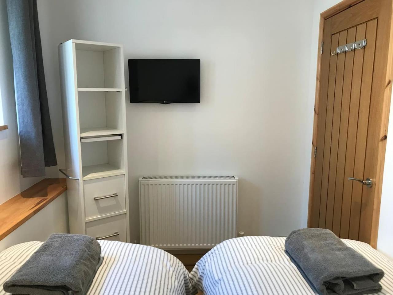 Hendra Retreat Milking Parlour Cottage North Cornwall