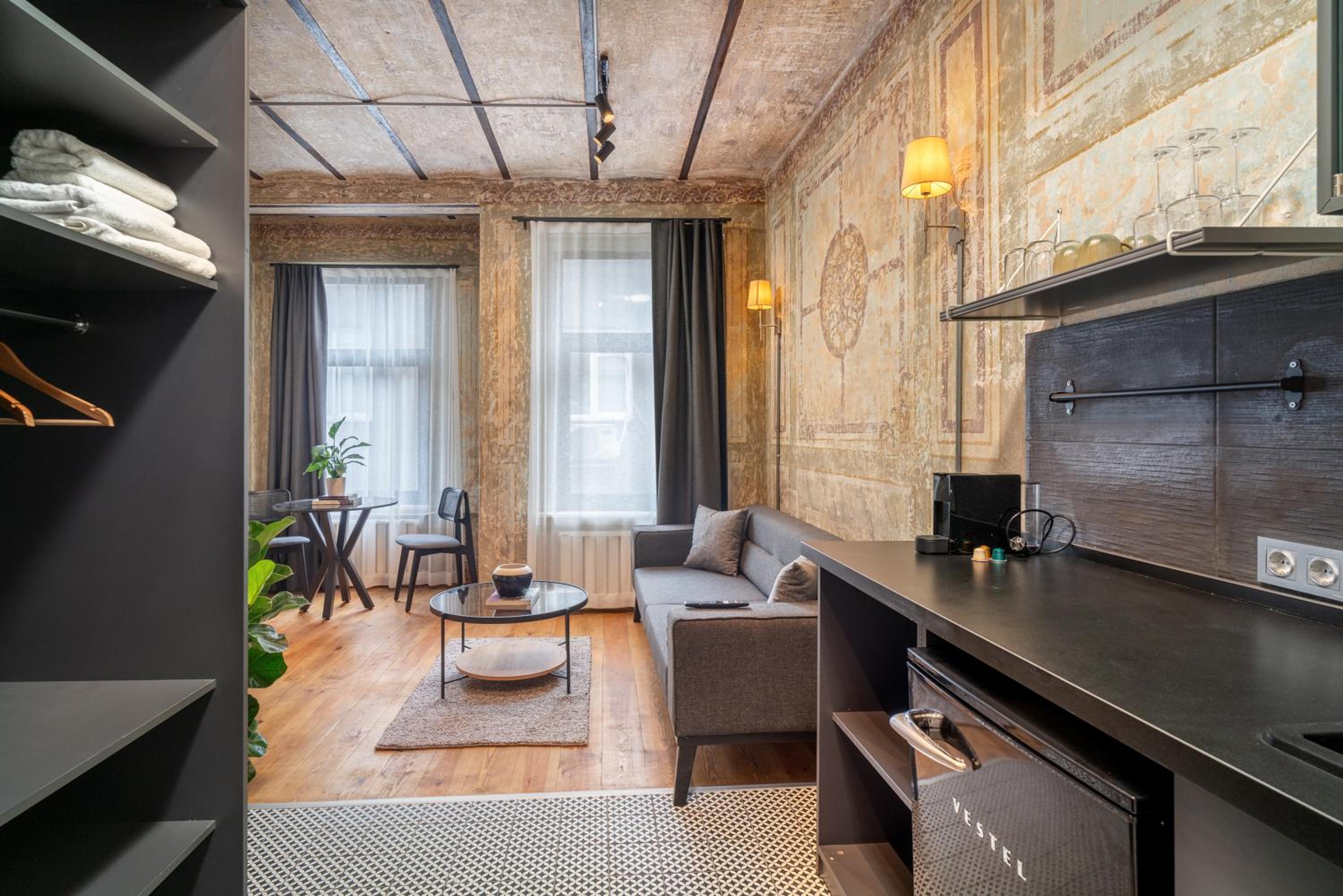 Urban Quarters No.3 - Image 30