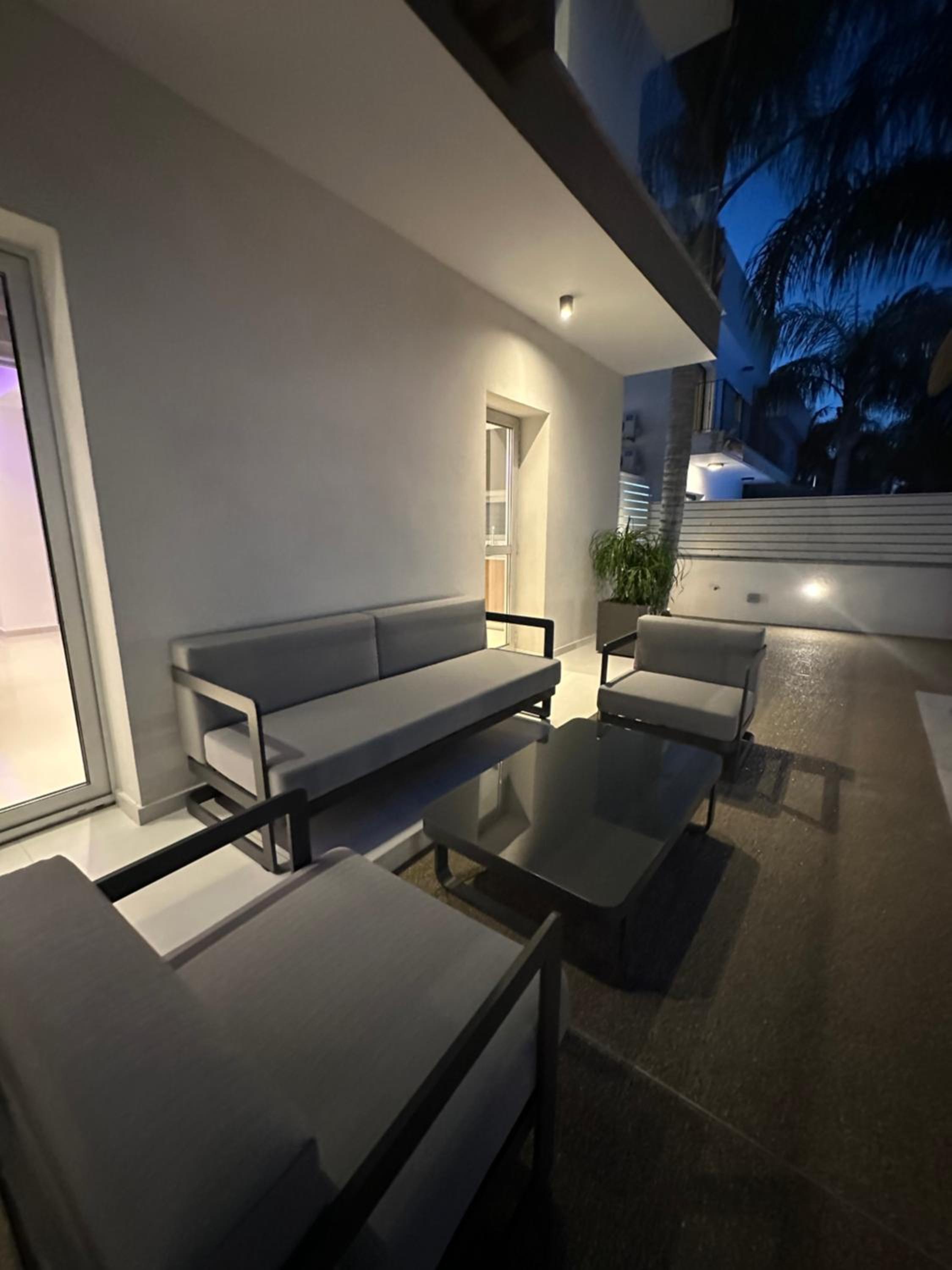 Valerian Palm Villa - Napa's Secret Escape