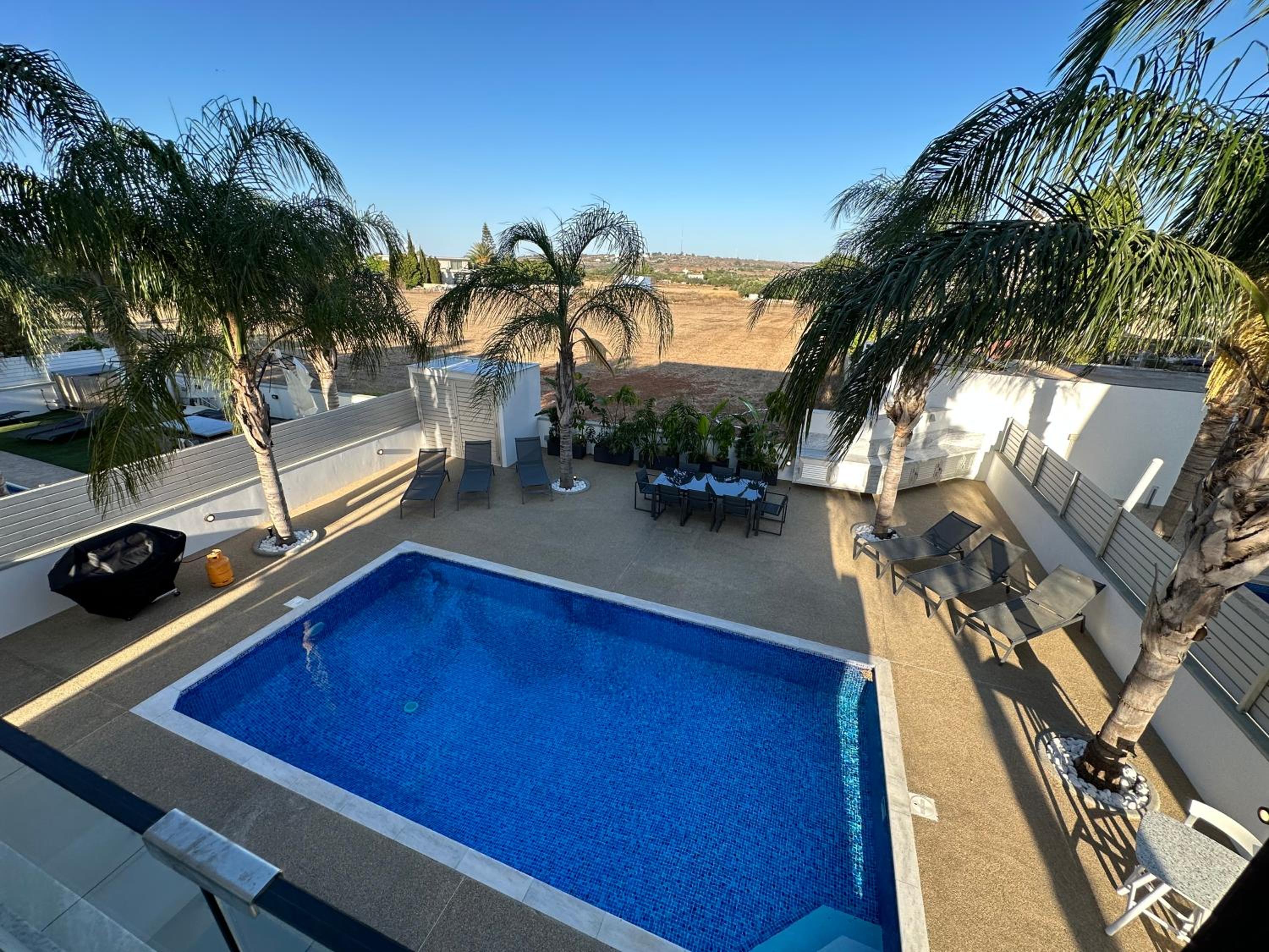 Valerian Palm Villa - Napa's Secret Escape