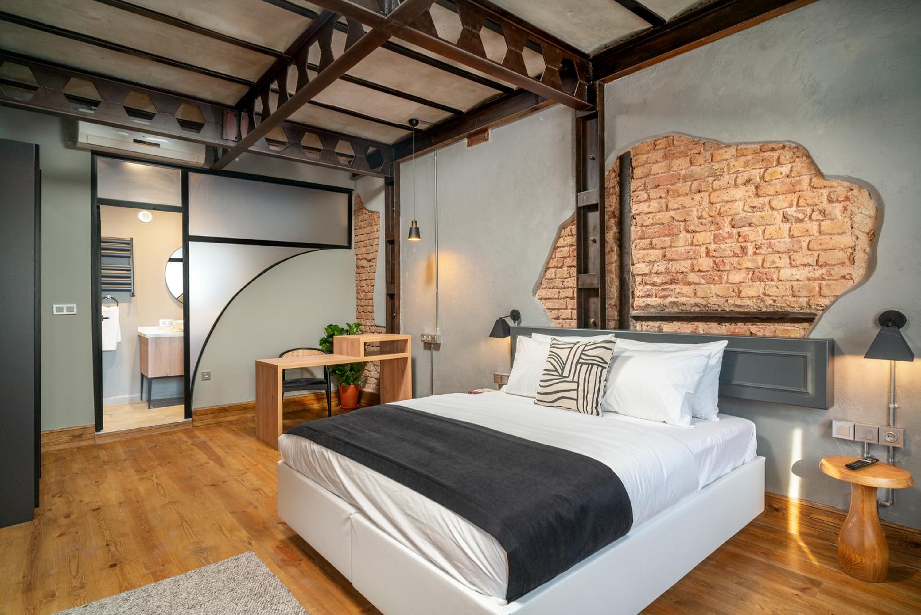 Urban Quarters No.3 - Image 33