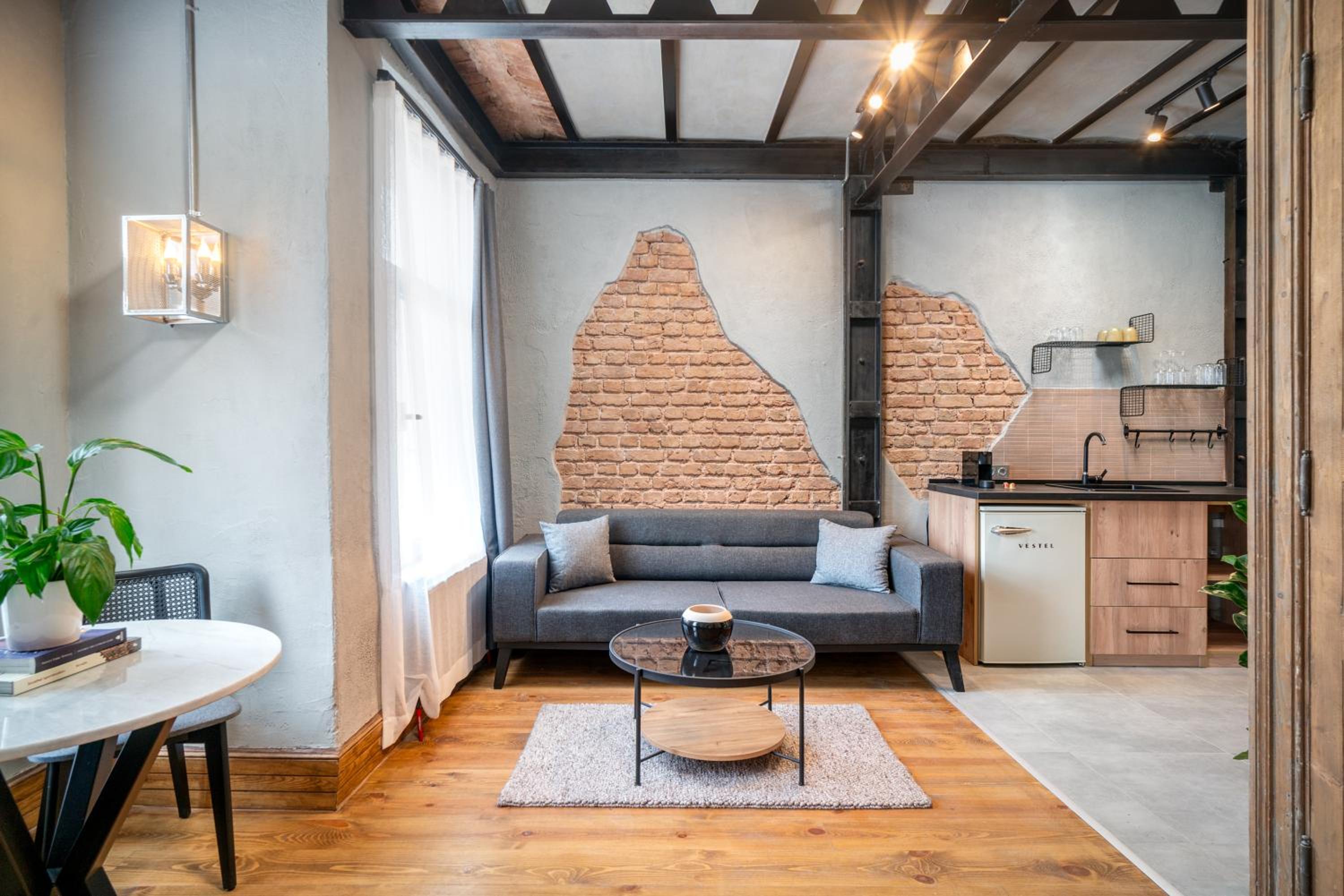 Urban Quarters No.3 - Image 37