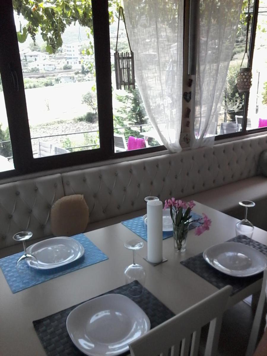 Dream Stone Holiday Bar Restaurant