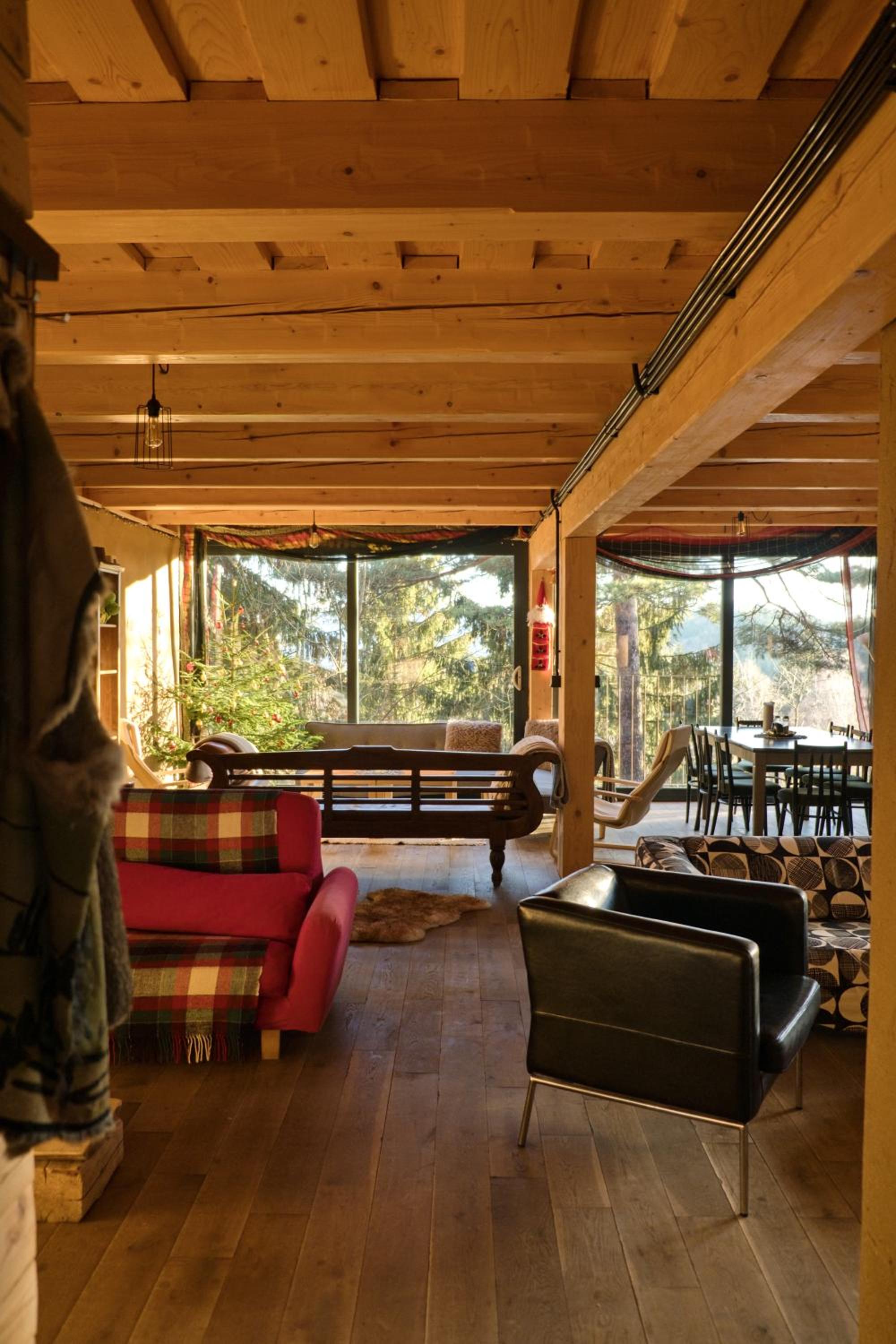 Mountain Lodge Azzy, surrounded by Ultimate Peace!