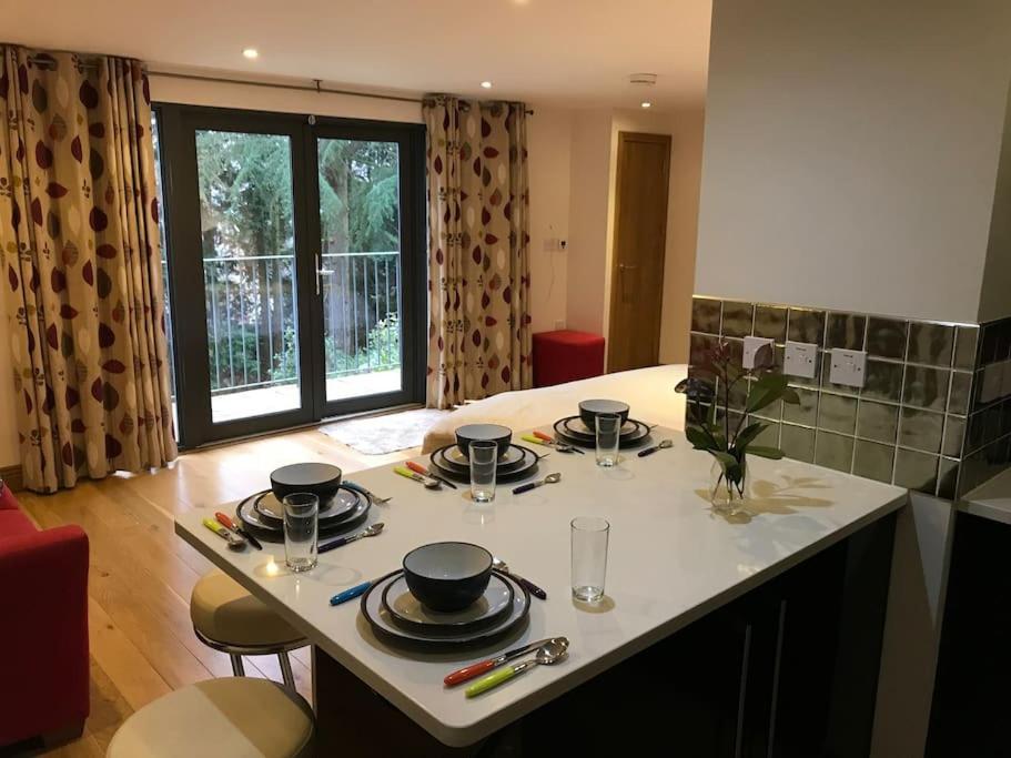 Fantastic Cotswolds hideaway Cleeve Hill