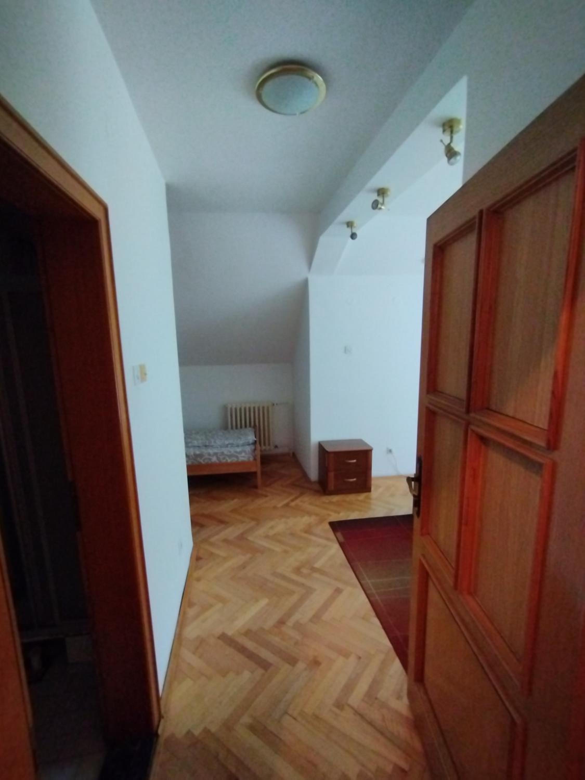 VILA MARKO