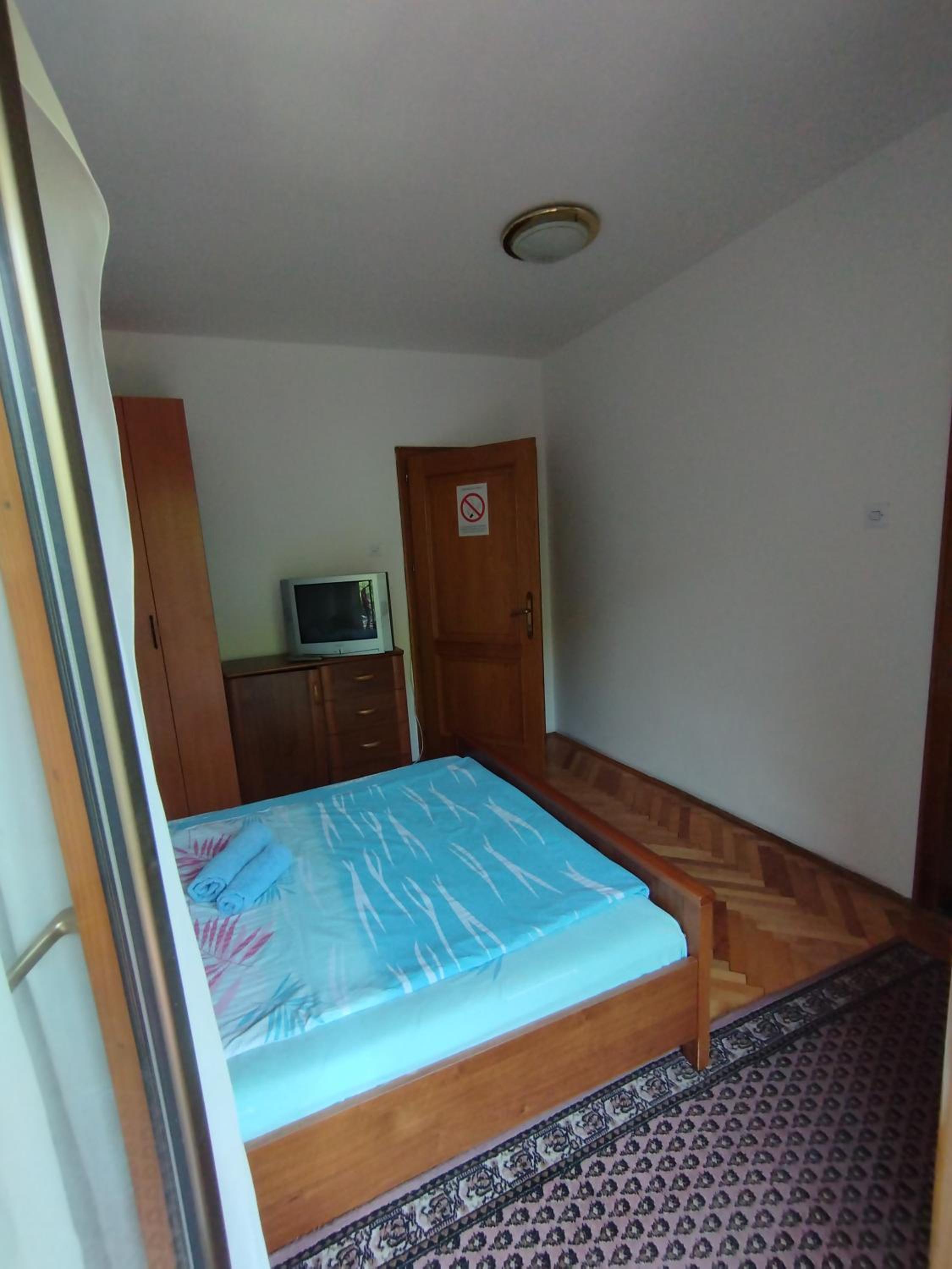 VILA MARKO