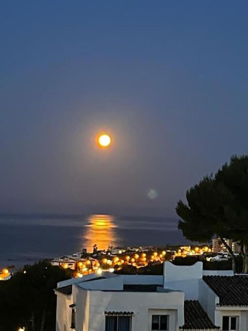 Rancho Miraflores Seaview Studio