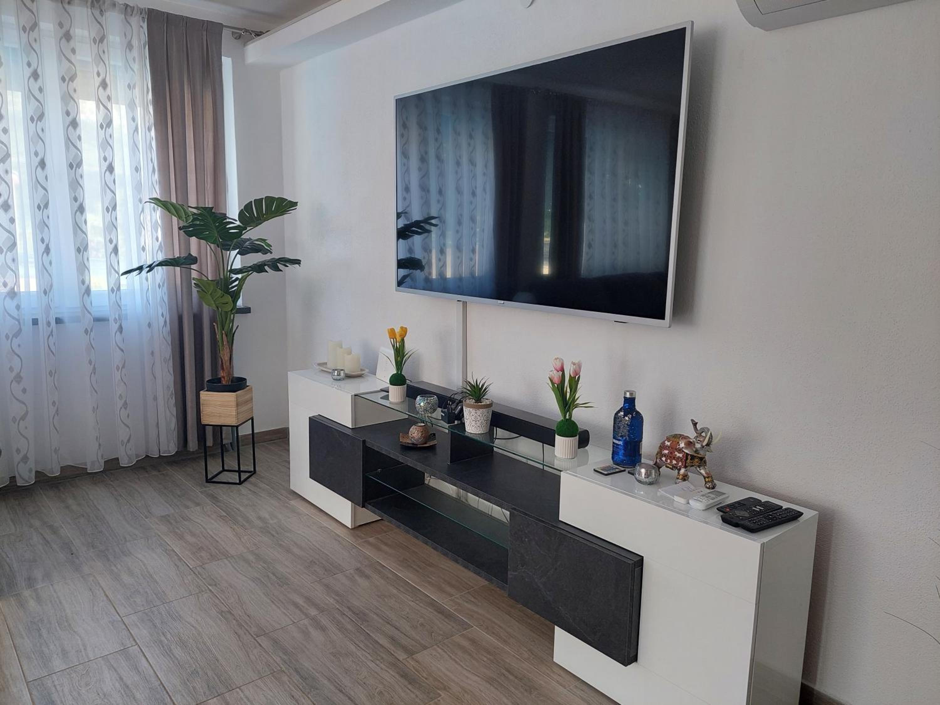 Infinity - Attractive villa for rest and relaxation