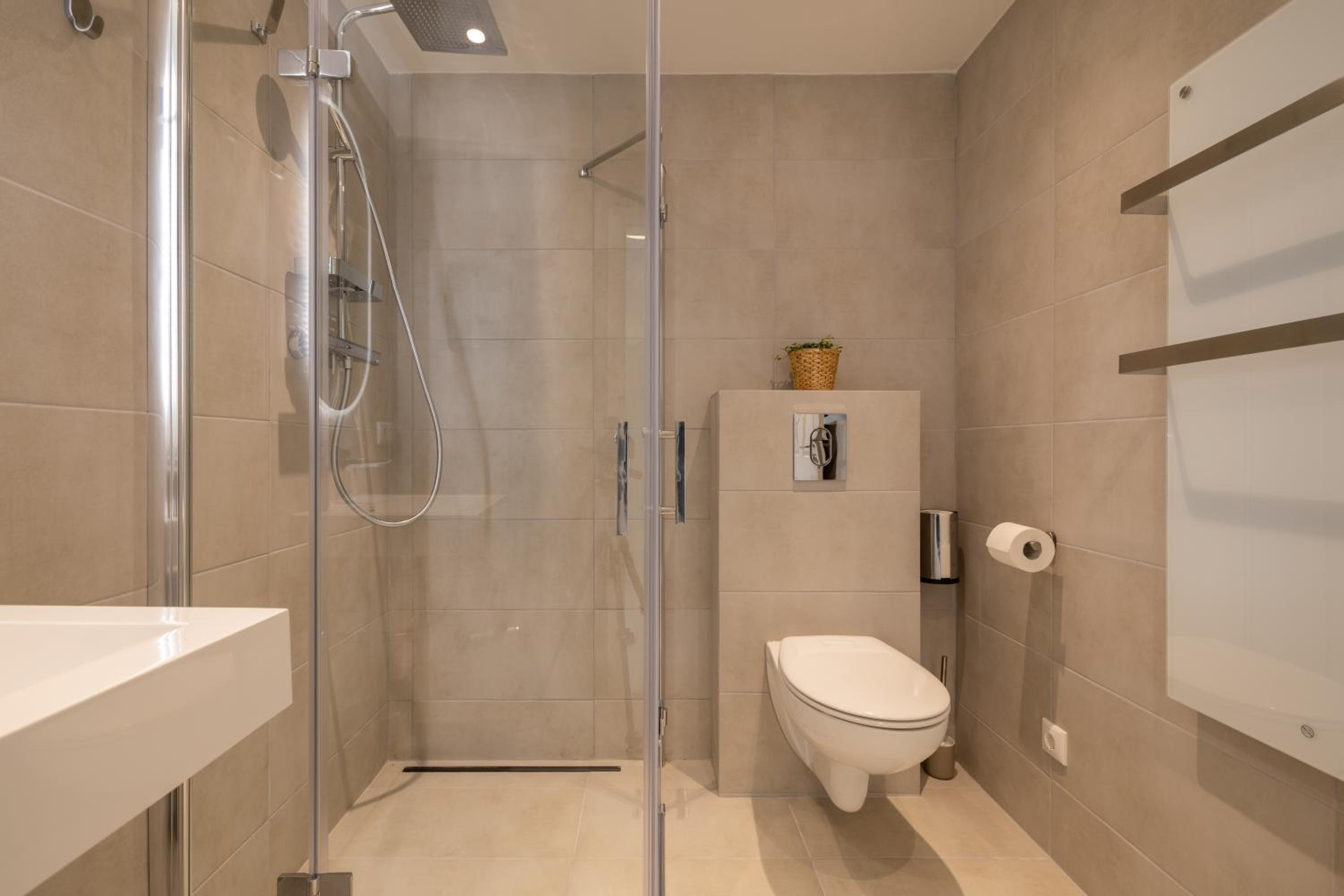 Great 2-room Loft with 2 bathrooms and 2 kitchen