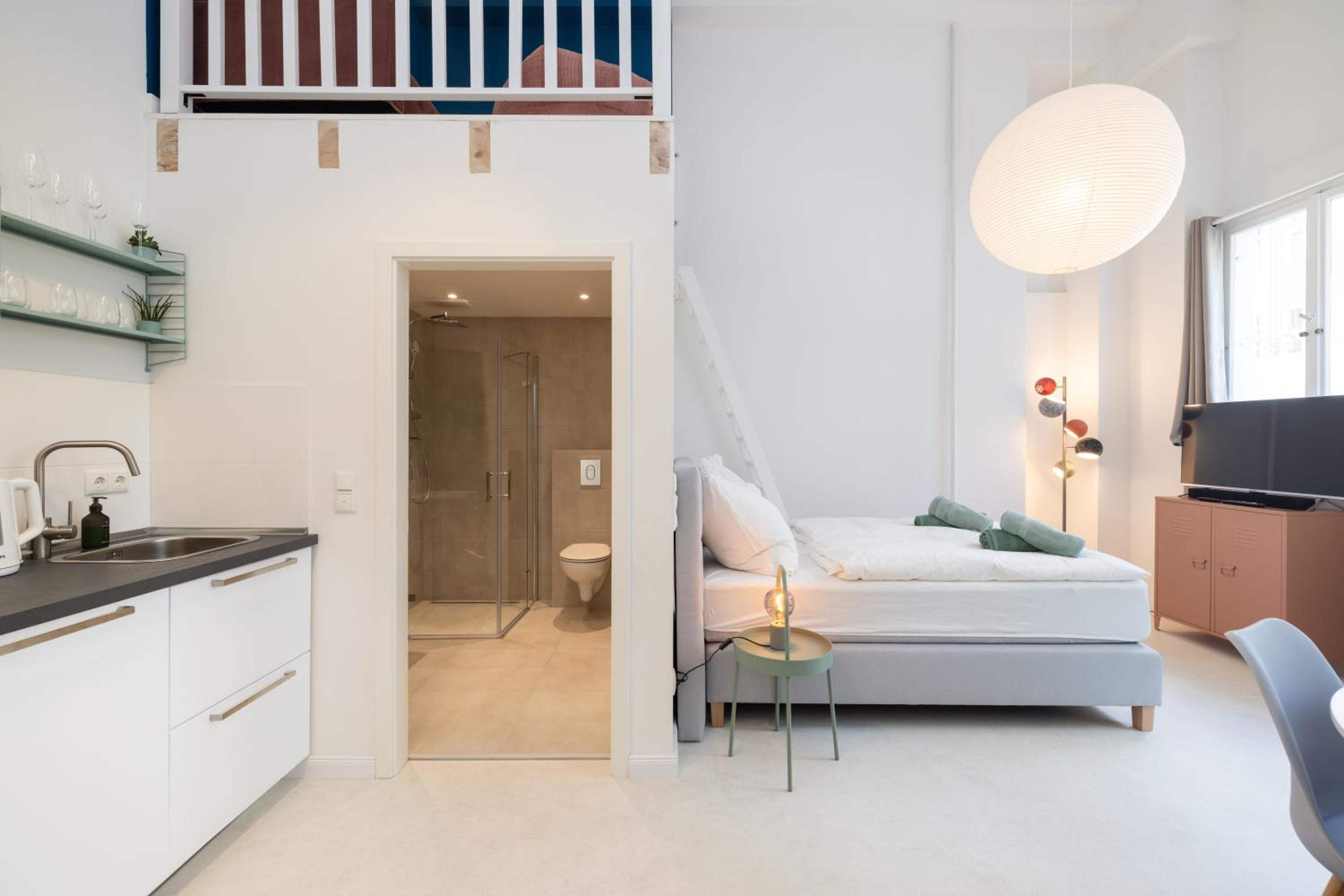Great 2-room Loft with 2 bathrooms and 2 kitchen
