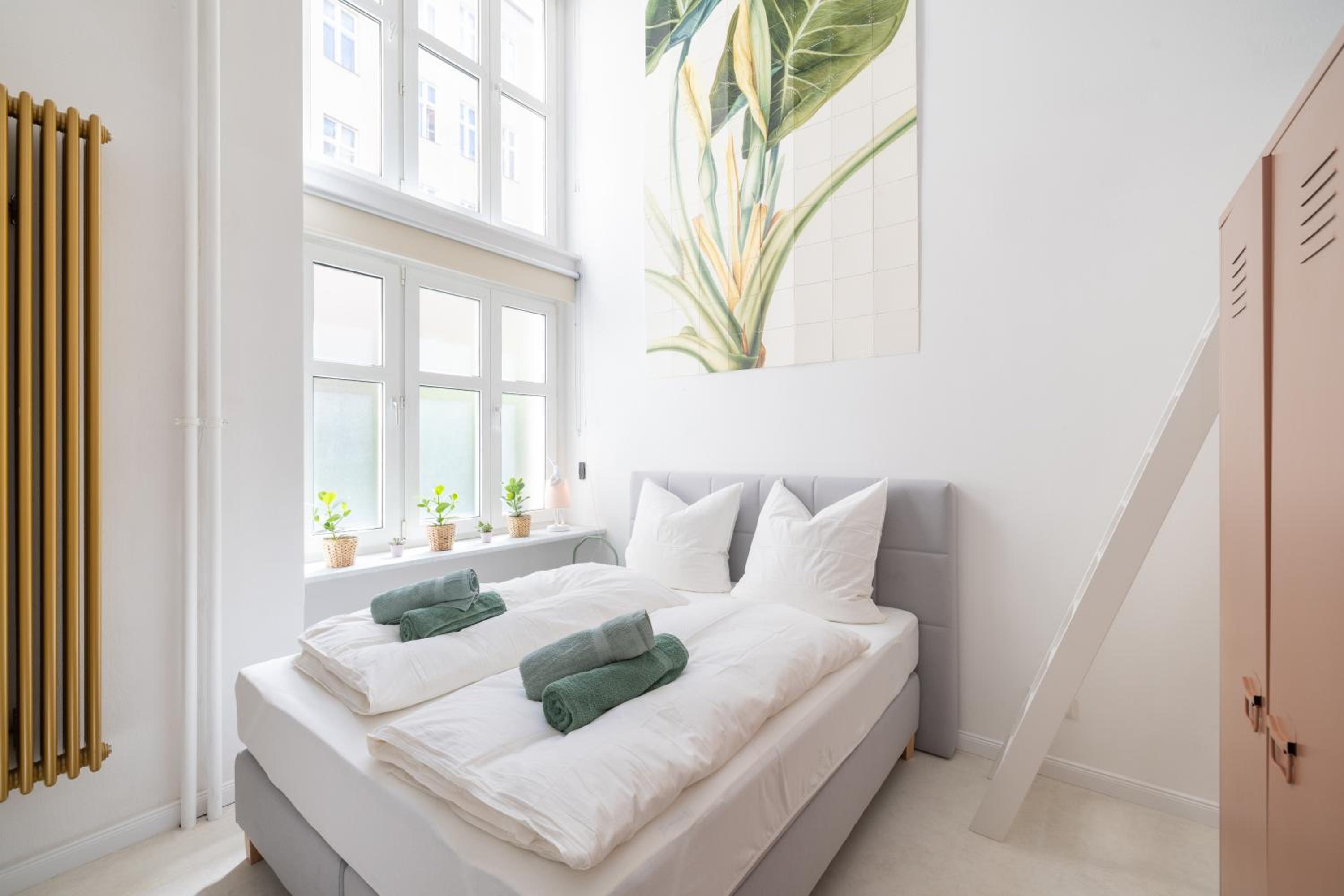 Great 2-room Loft with 2 bathrooms and 2 kitchen