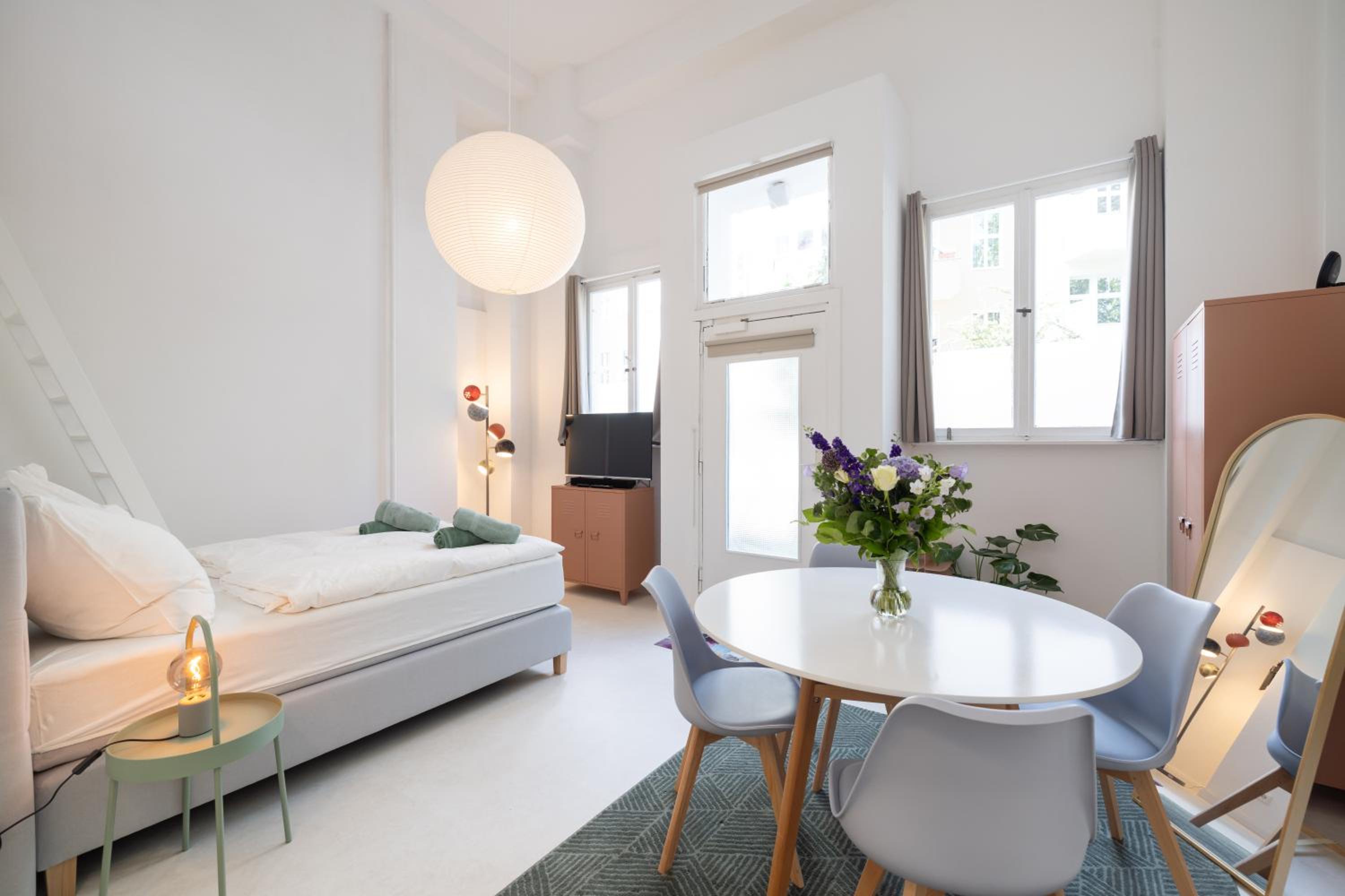 Great 2-room Loft with 2 bathrooms and 2 kitchen