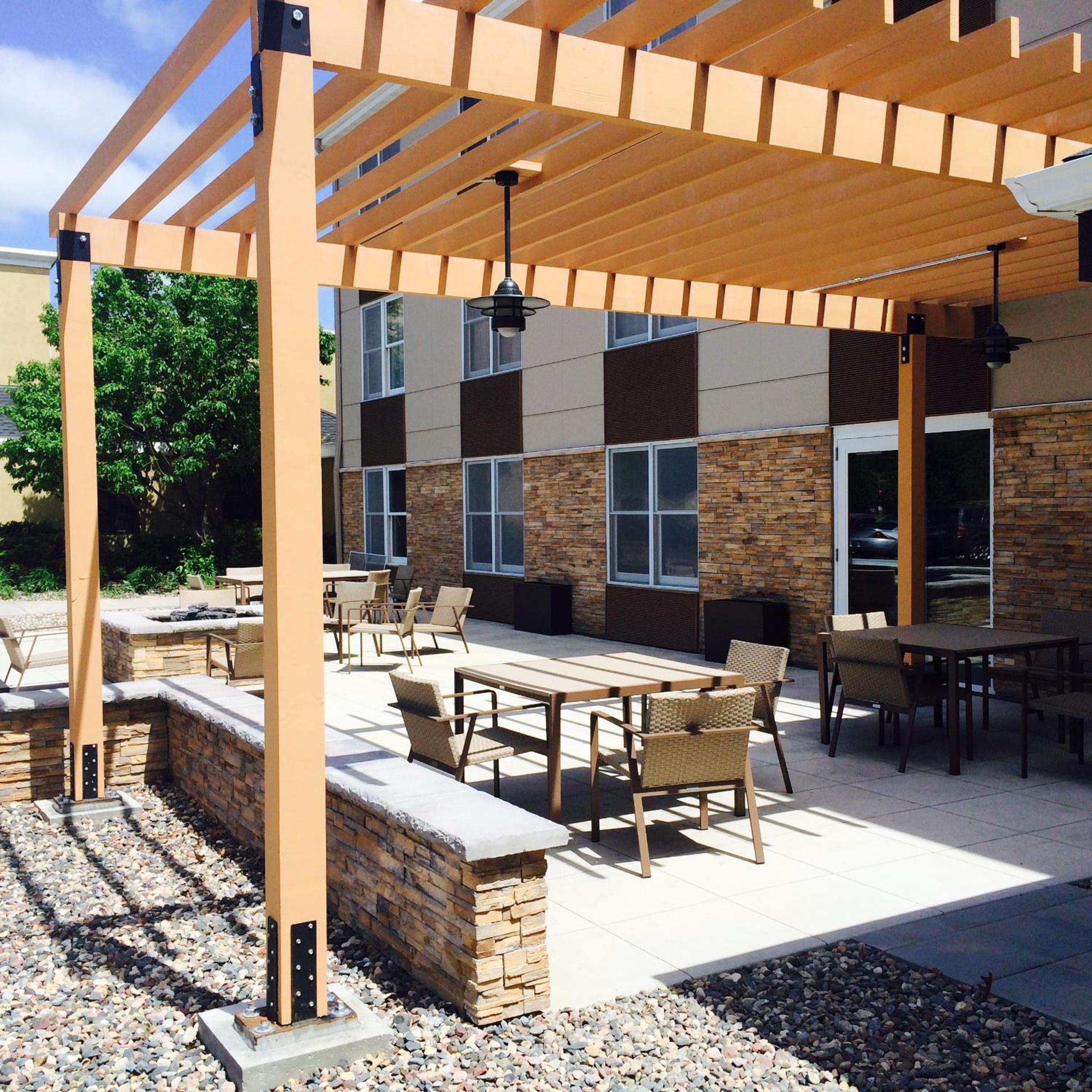 Plymouth Vacations - Country Inn Suites by Radisson, Minneapolis West, MN - Property Image 28