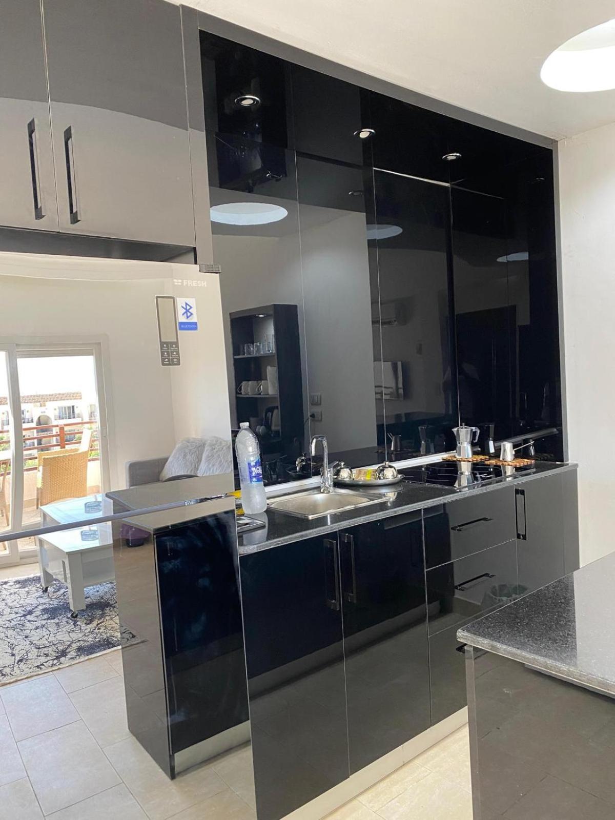 Luxus Designer Apartment in Sunny Lakes 2 ganz nah am Zentrum Naama Bay 75 m2 direkt am Pool - 2 Bakone Obergeschoss bis zu 5 Personen buchbar