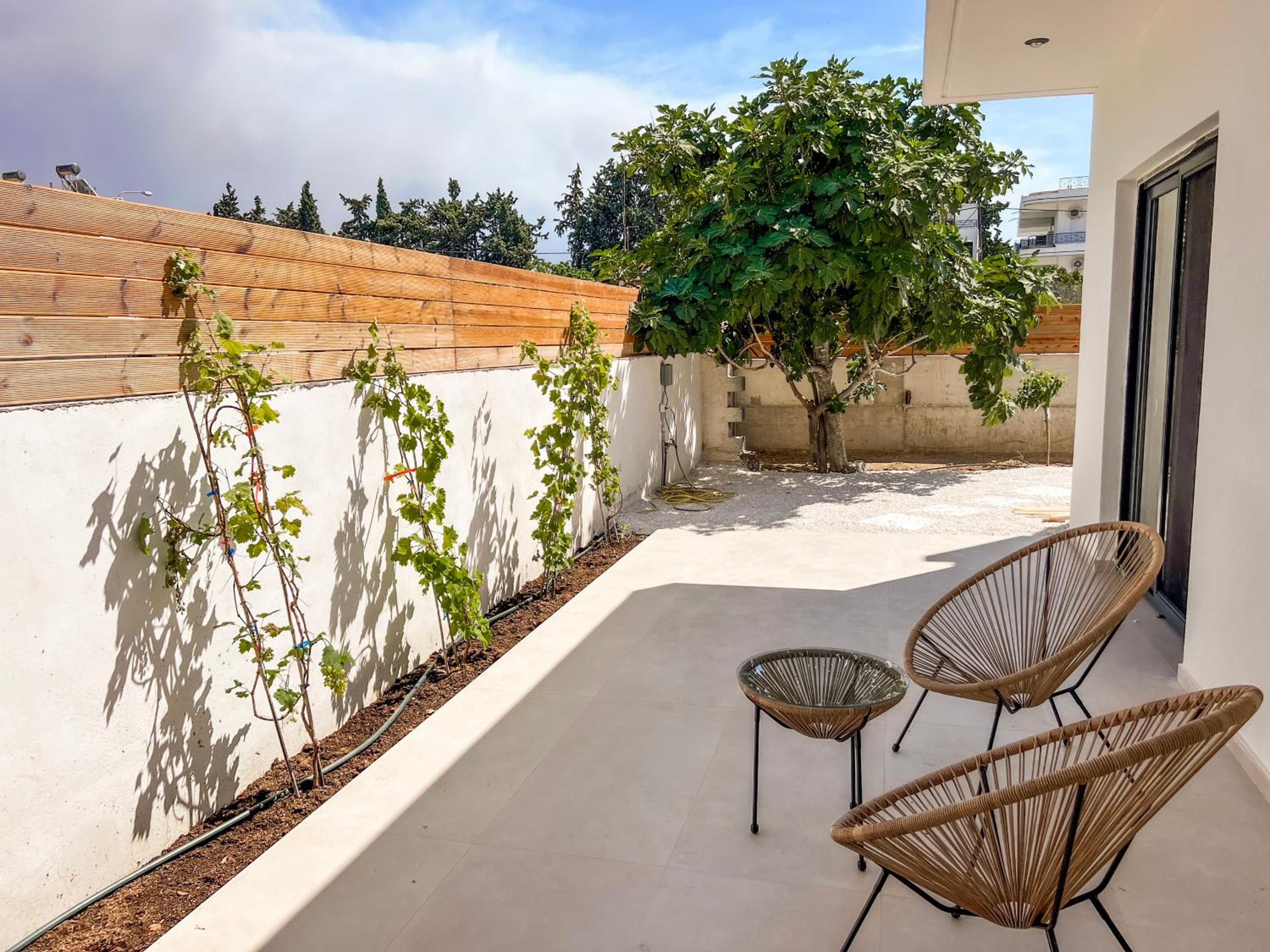 Hotel Villa Kala Loutraki with private swimming pool - Image 1