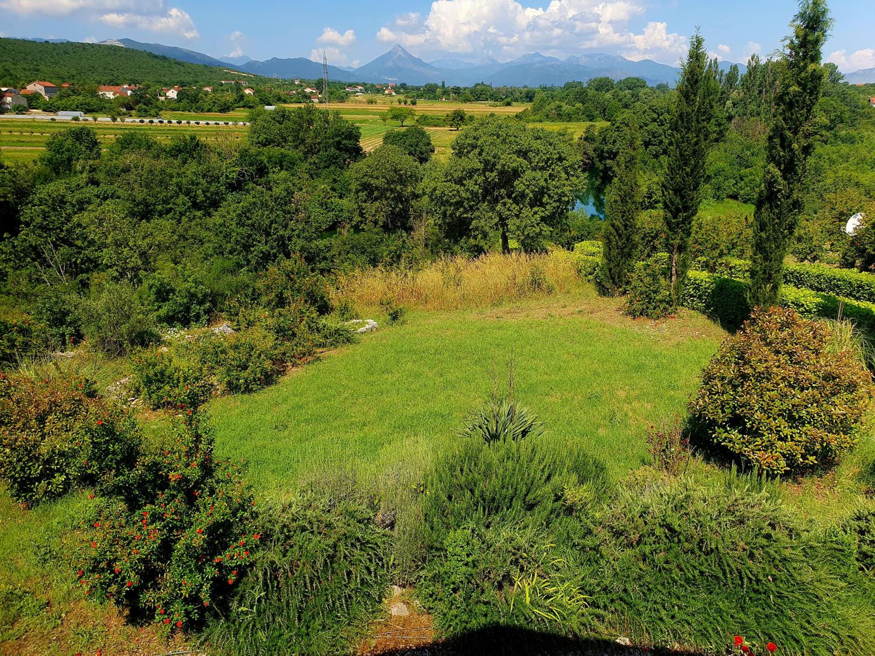 Riverside Bučine