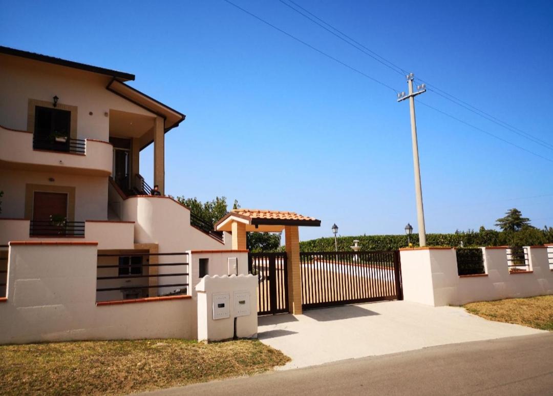 Appartamento IN VILLA view 5
