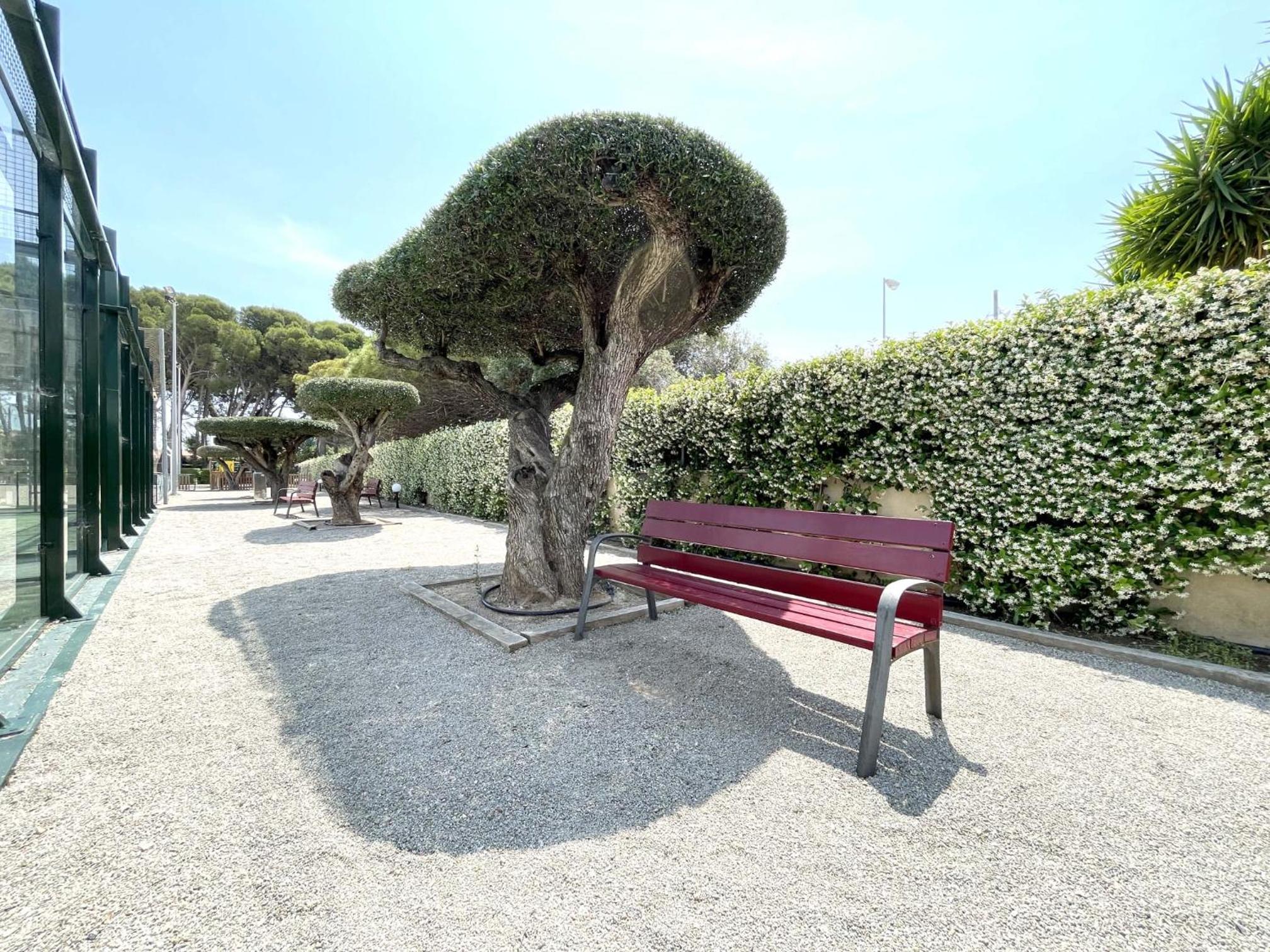 LuxuryCambrils Resort&Spa