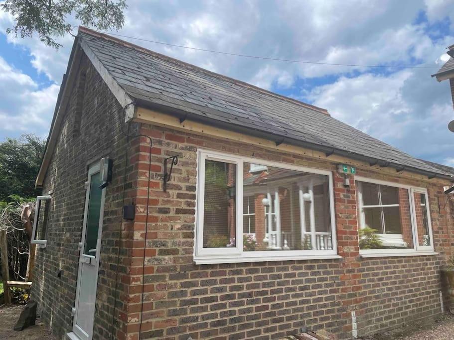 The Picturesque Sussex Cottage
