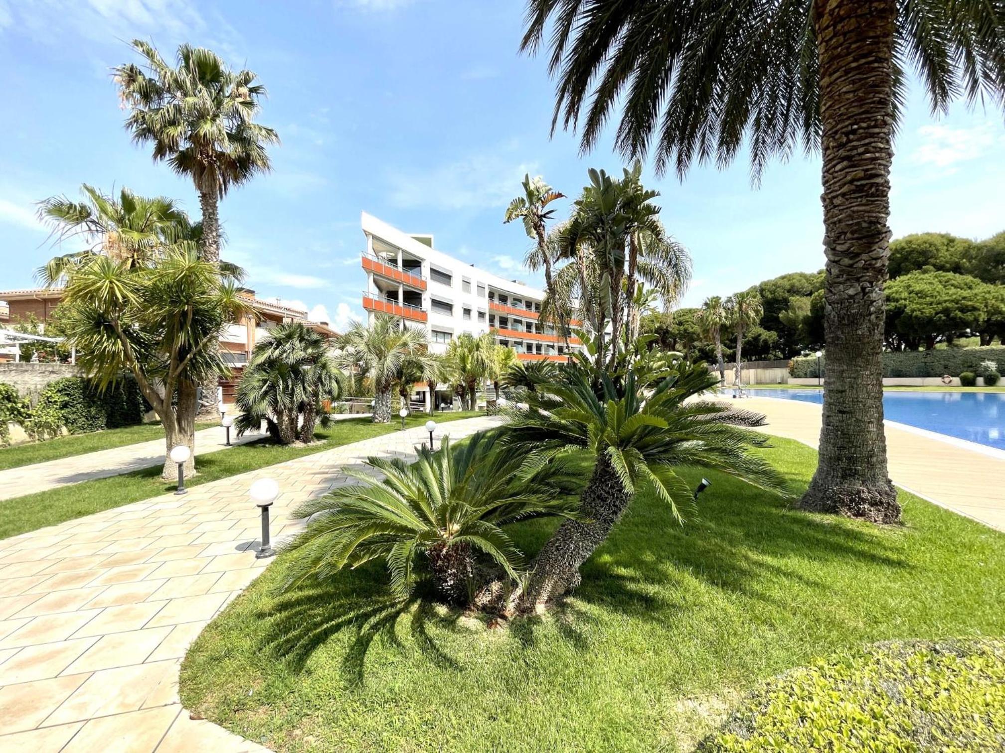 Hotel Luxurycambrils Resort&spa