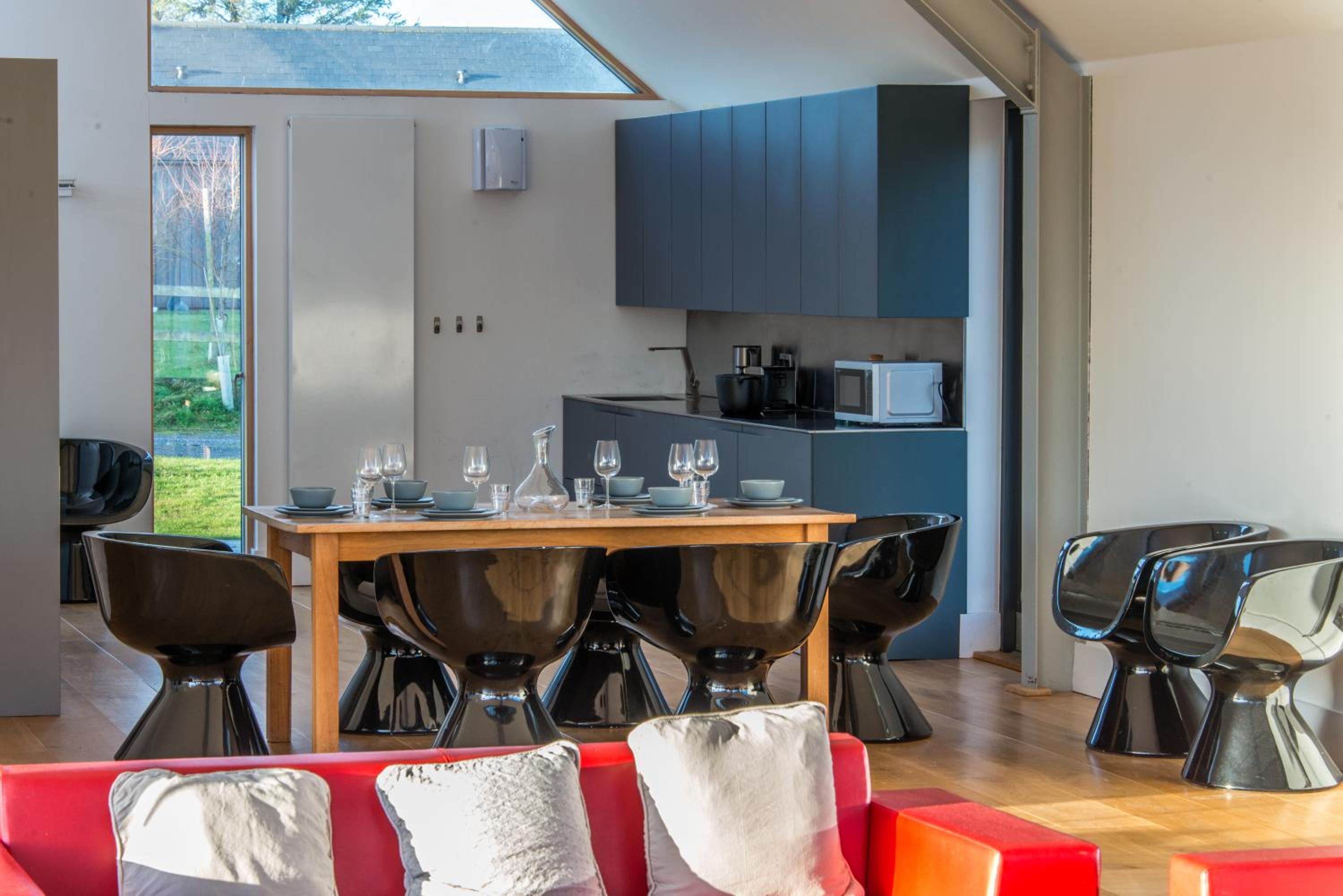 The Den, Architect Designed Barn, Beautiful Location