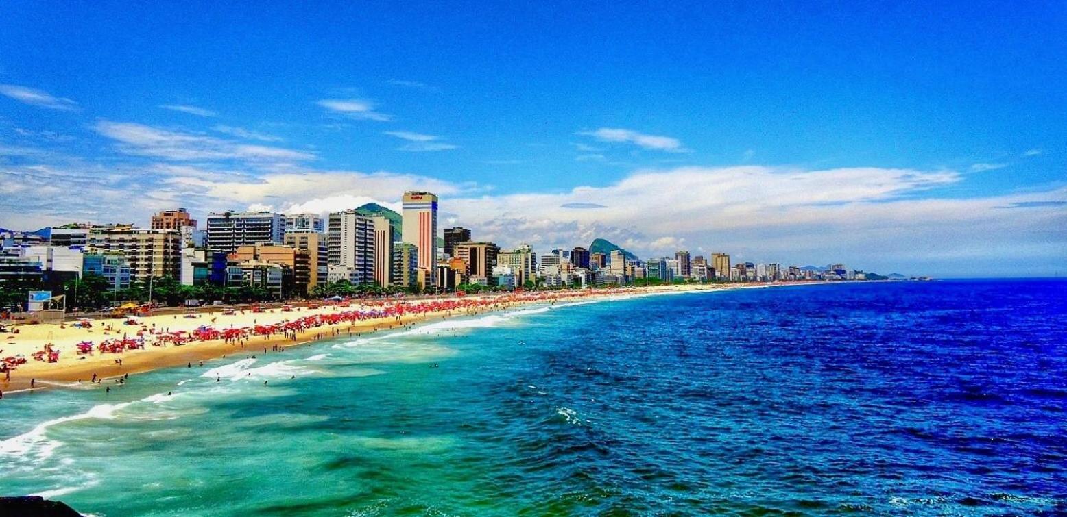 Leblon Flat Service 2 Bedrooms Sea View