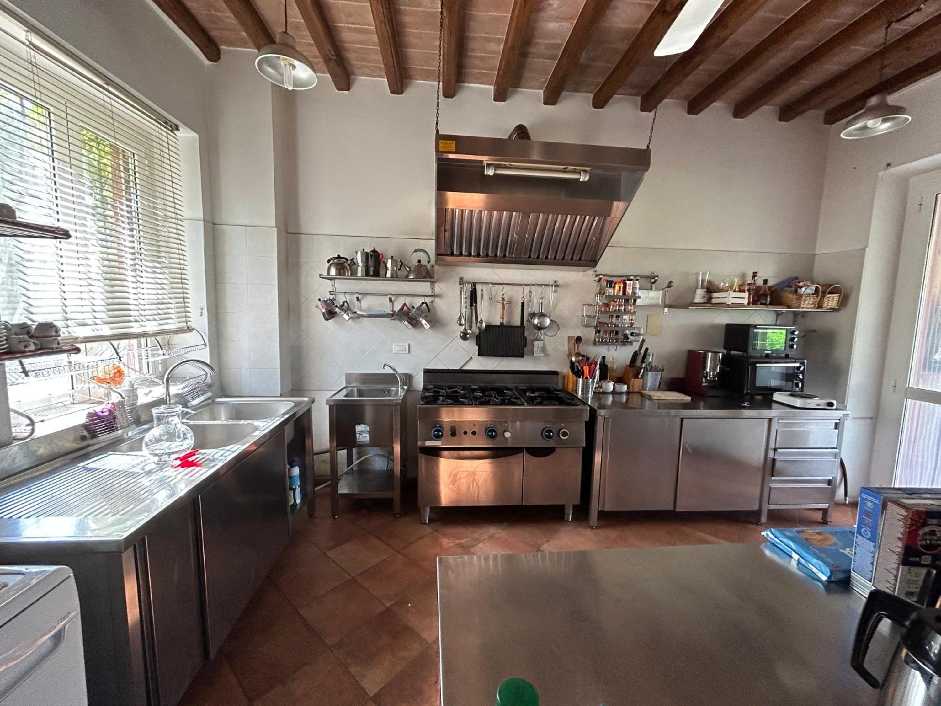 Charming Villa with swimming pool-Todi, Italy