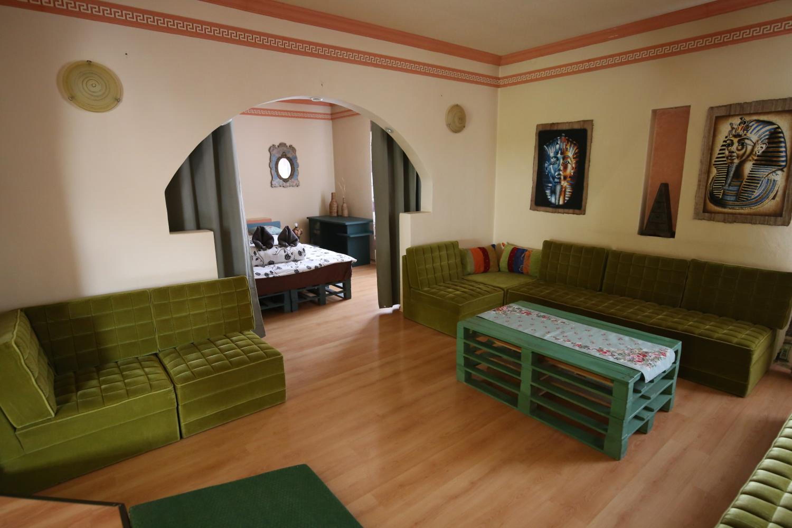 hotel room