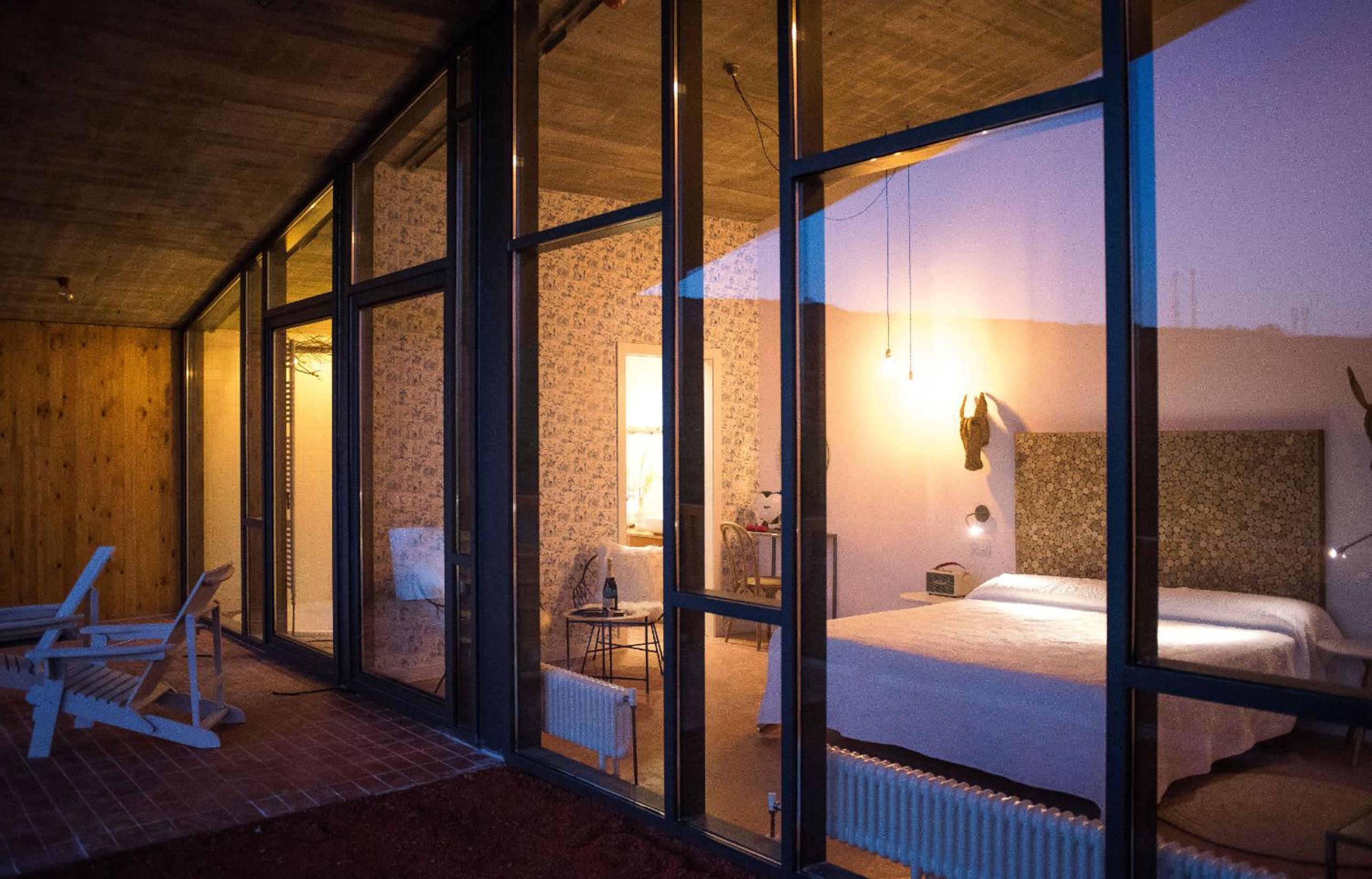 hotel room