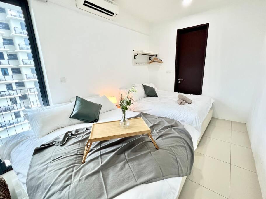 T2 1-10Pax 2Room Balcony Trefoil Setia Alam TV Wi-Fi photo 2