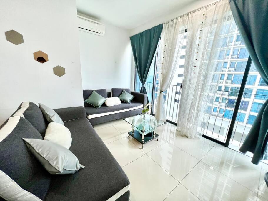 T2 1-10Pax 2Room Balcony Trefoil Setia Alam TV Wi-Fi photo 7