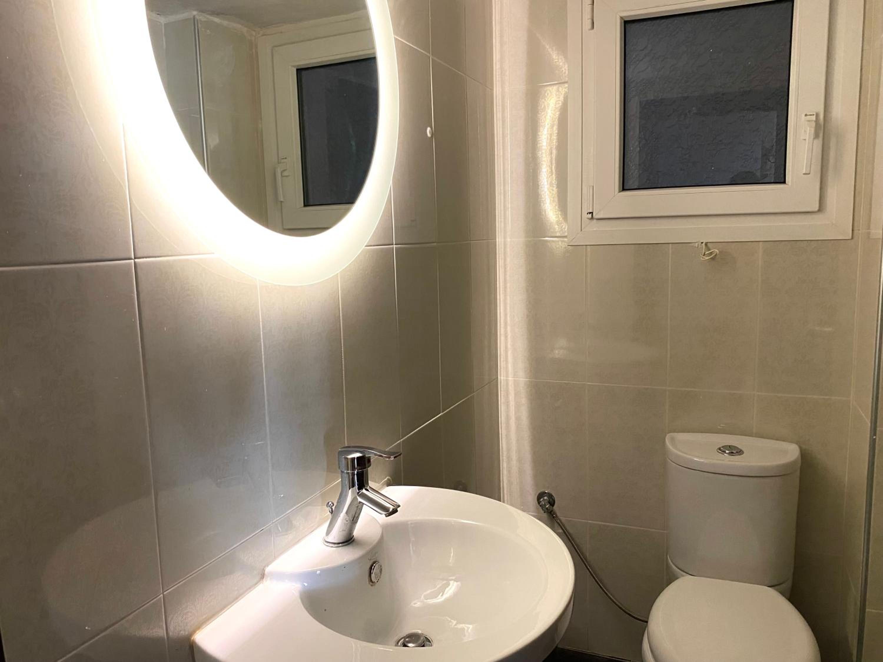 Avia luxury apartment with hydromassage