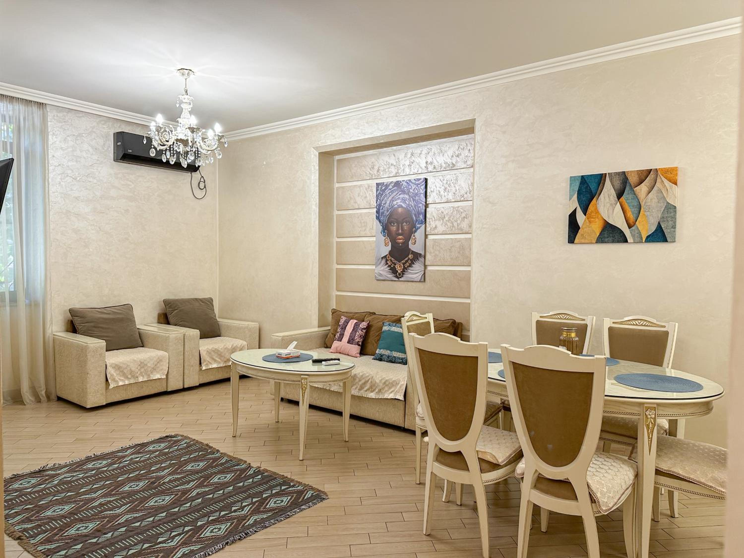 Near the Opera theatre 2 bedroom