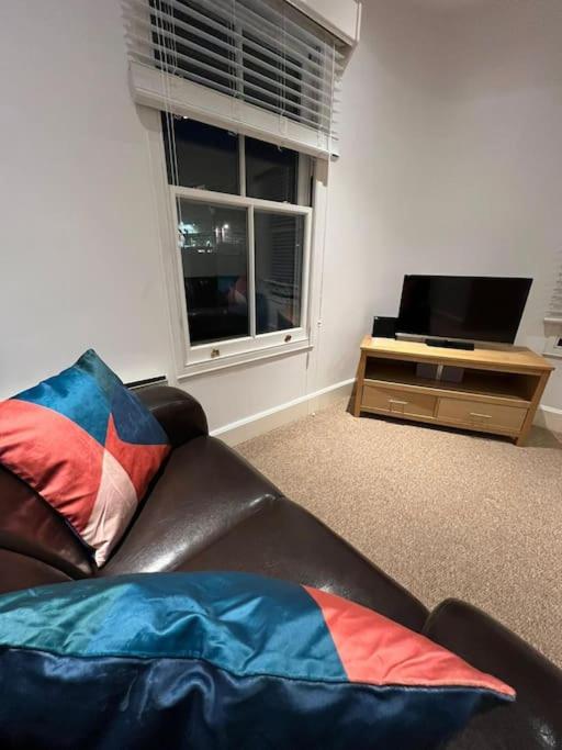 Spacious 2Bed/2Bath Flat next to London Eye