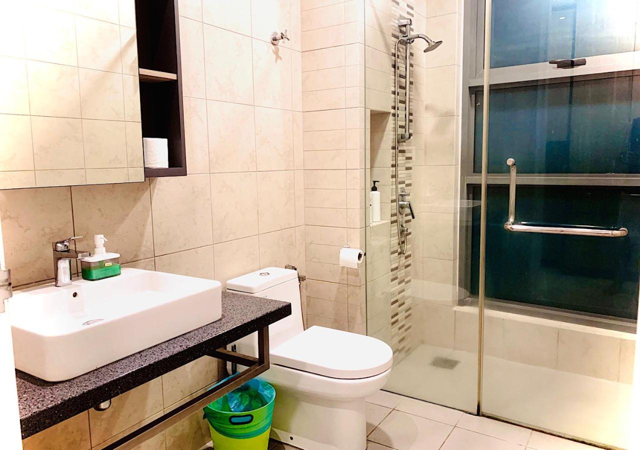 Robertson PanoramaKL Suites