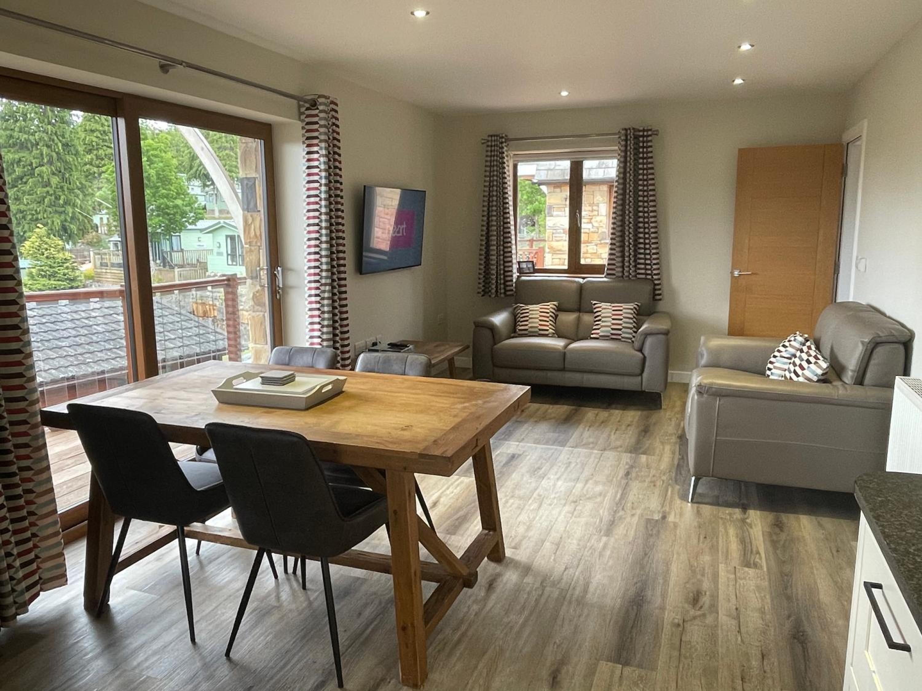 Penrith Vacations - Redwood Lodge - Property Image 21