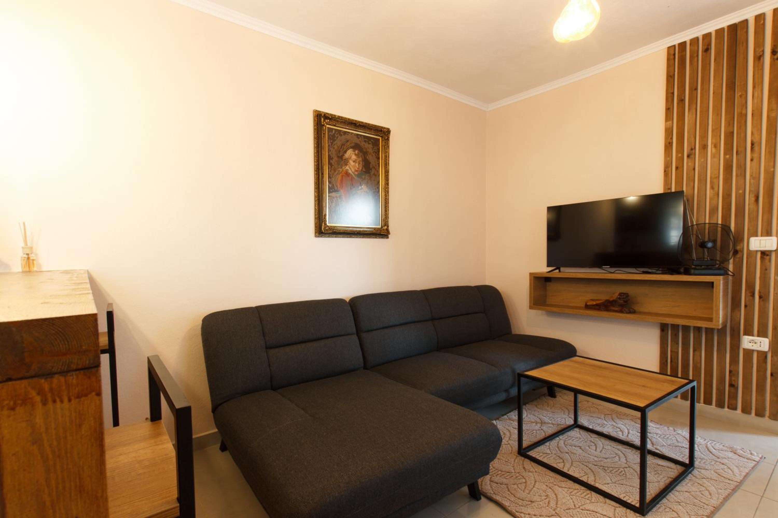 Martin Villa Gjirokaster