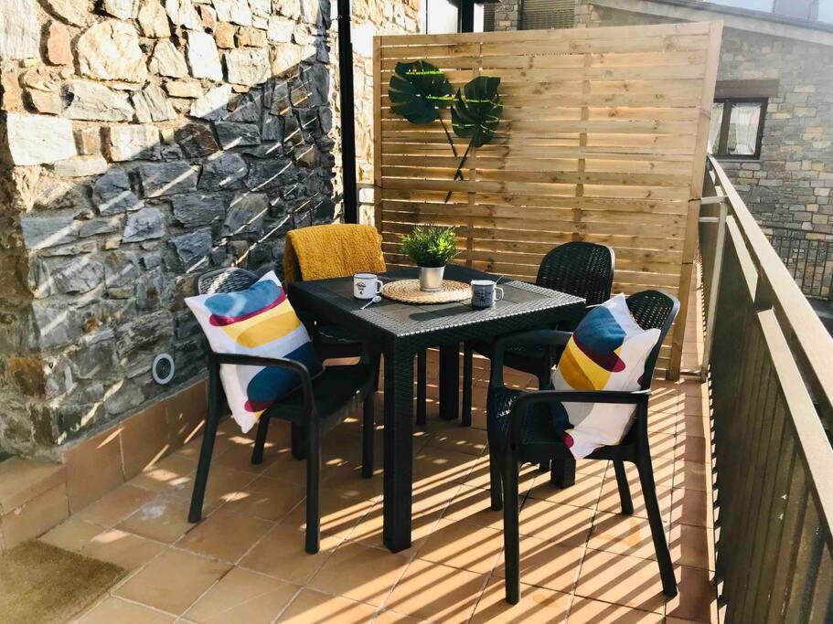 APARTAMENTO CANILLO Wifi-Parquing free-Terraza HUT1-5213