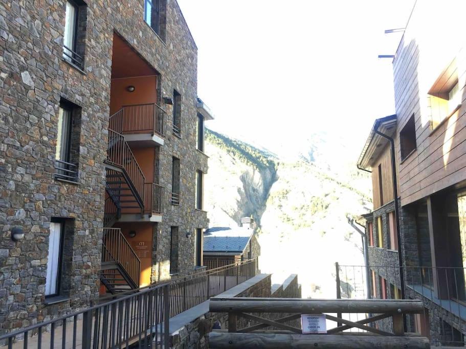 APARTAMENTO CANILLO Wifi-Parquing free-Terraza HUT1-5213