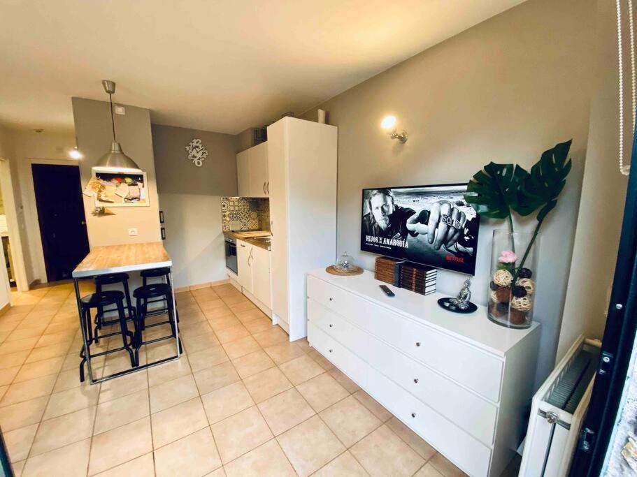 APARTAMENTO CANILLO Wifi-Parquing free-Terraza HUT1-5213