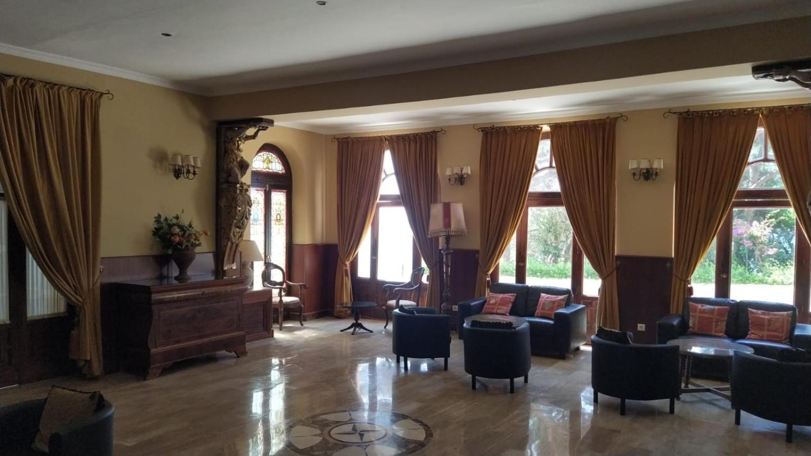 ALHAMAR apartment beachfront in Calahonda