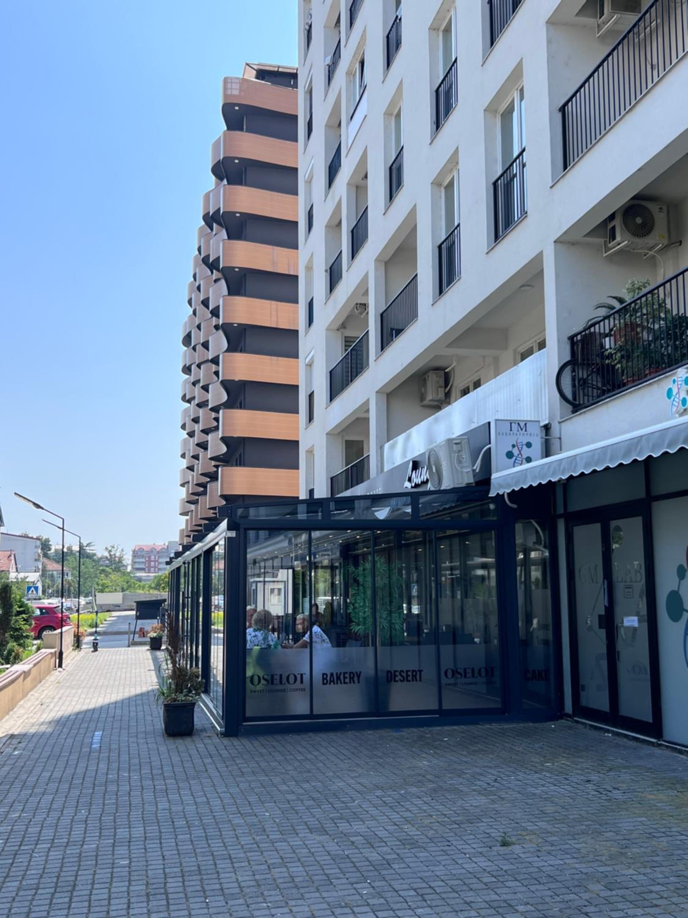 Kiara Suite Free Parking view 2
