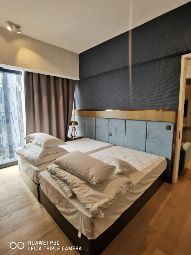 Star residence one