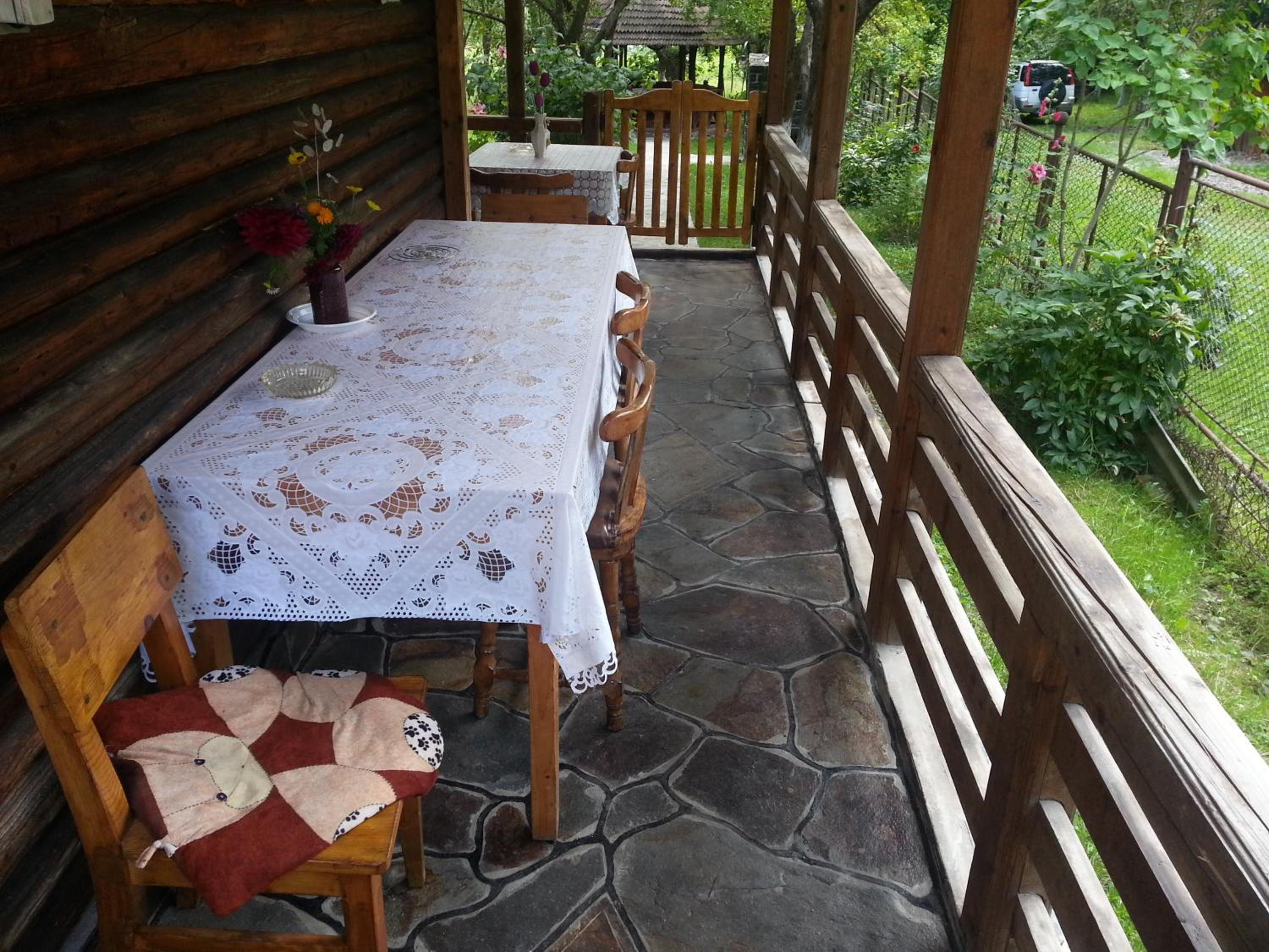 Photo 10