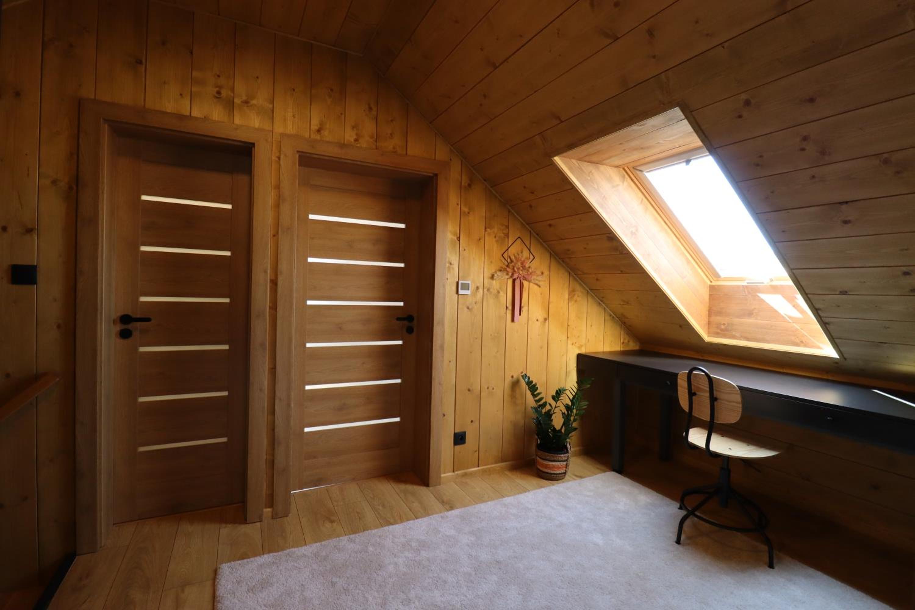 CHALET COBURG view 5